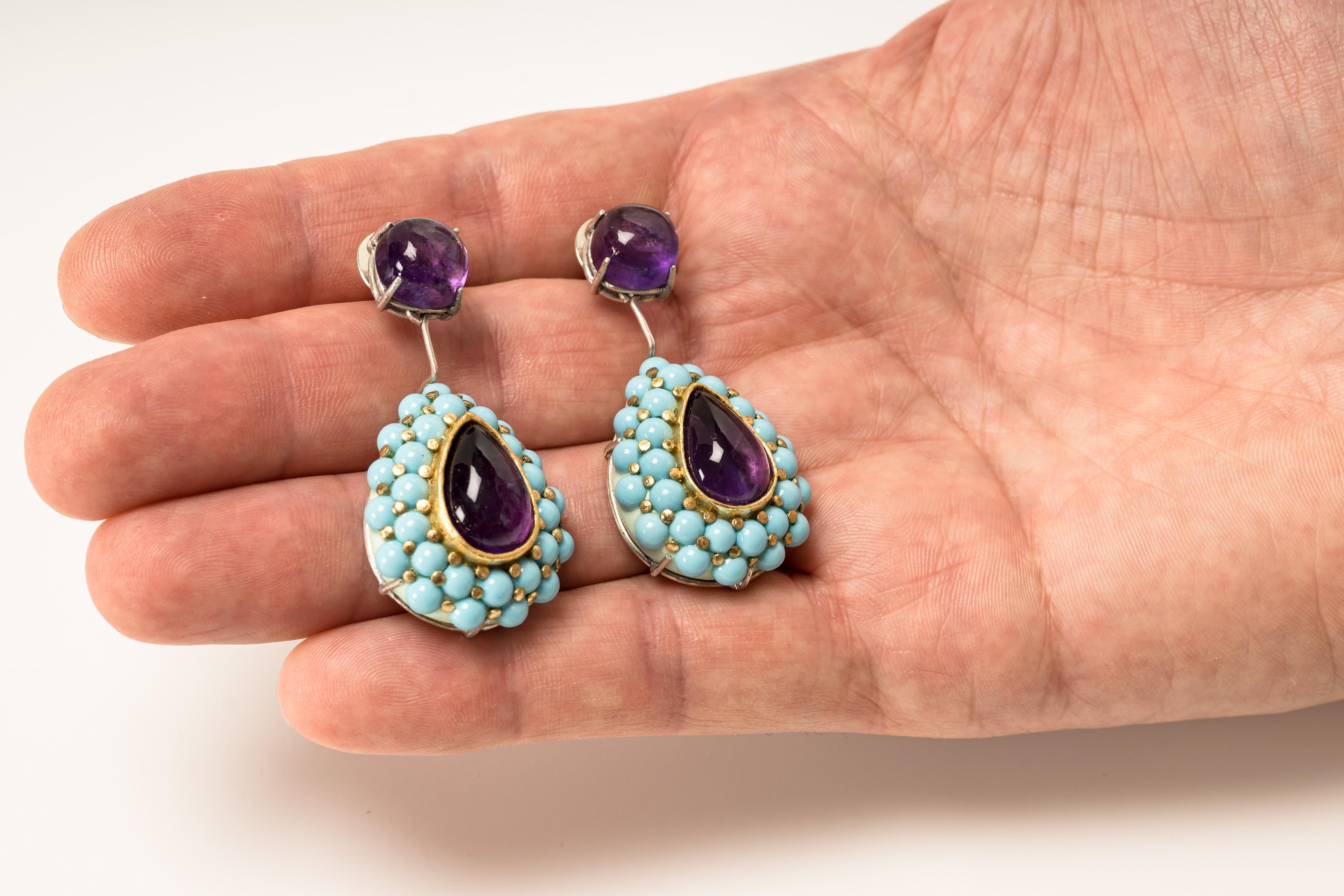 Earrings “Fytro”, 2022, are a one-of-a-kind contemporary author jewelry by italian artist Gian Luca Bartellone.
Materials: papier-mâché, gold 18kt, silver, amethysts, turquoise paste, gold leaf 22kt.

The main body is made of papier-mâché and is