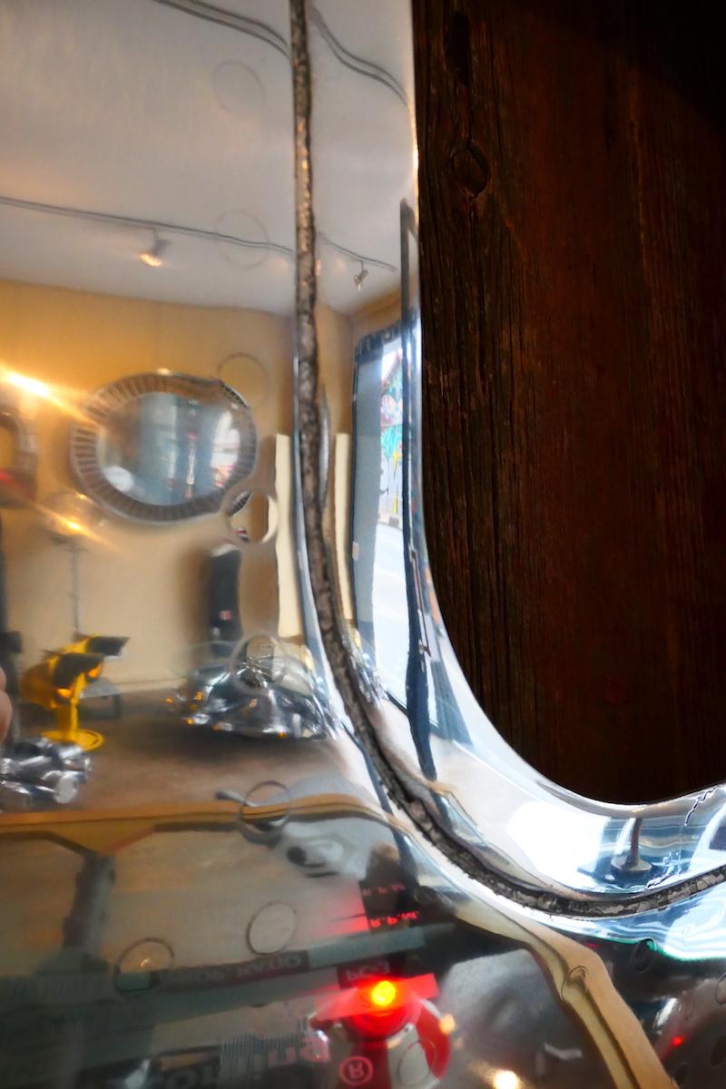 Boeing 727 Authentic Aircraft 3 Windows Panel in Polished Mirror Finish For Sale 2