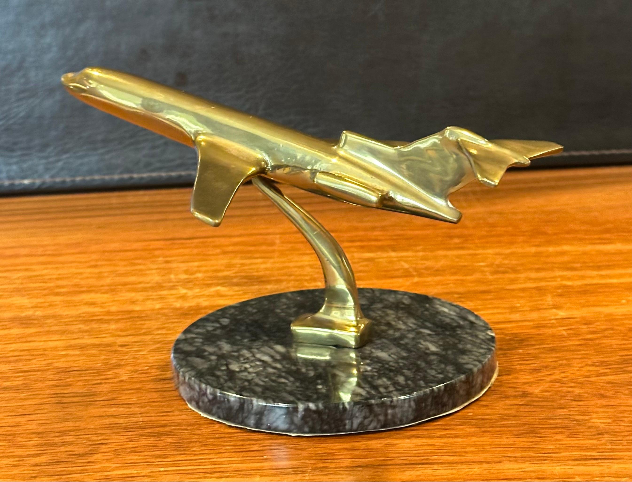 Modèle de bureau de Boeing 727 Jumbo Jetliner/Airplane en laiton et marbre en vente 6