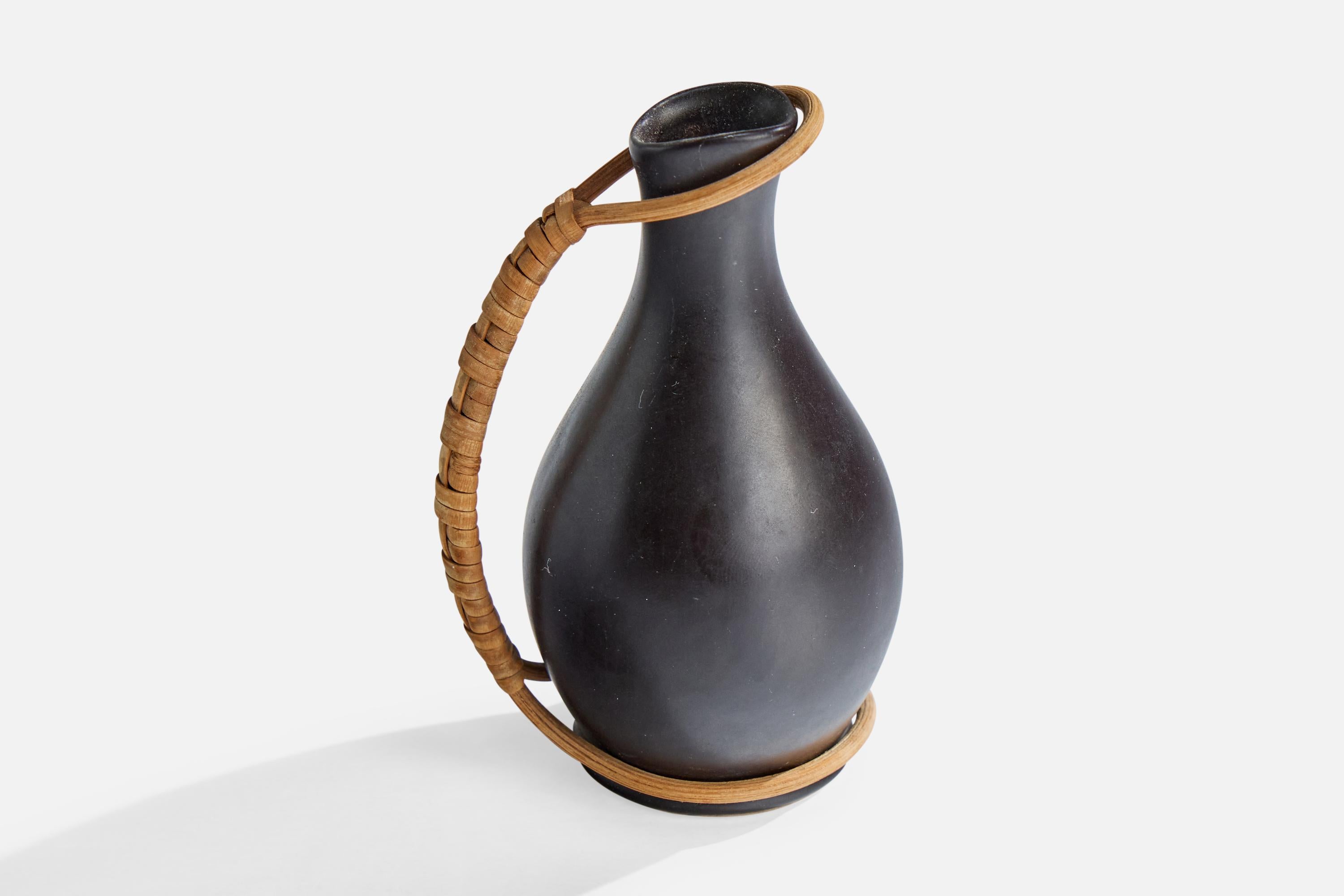 Bofa Keramik, Miniature Pitchers, Ceramic, Rattan, Denmark, 1960s In Good Condition For Sale In High Point, NC