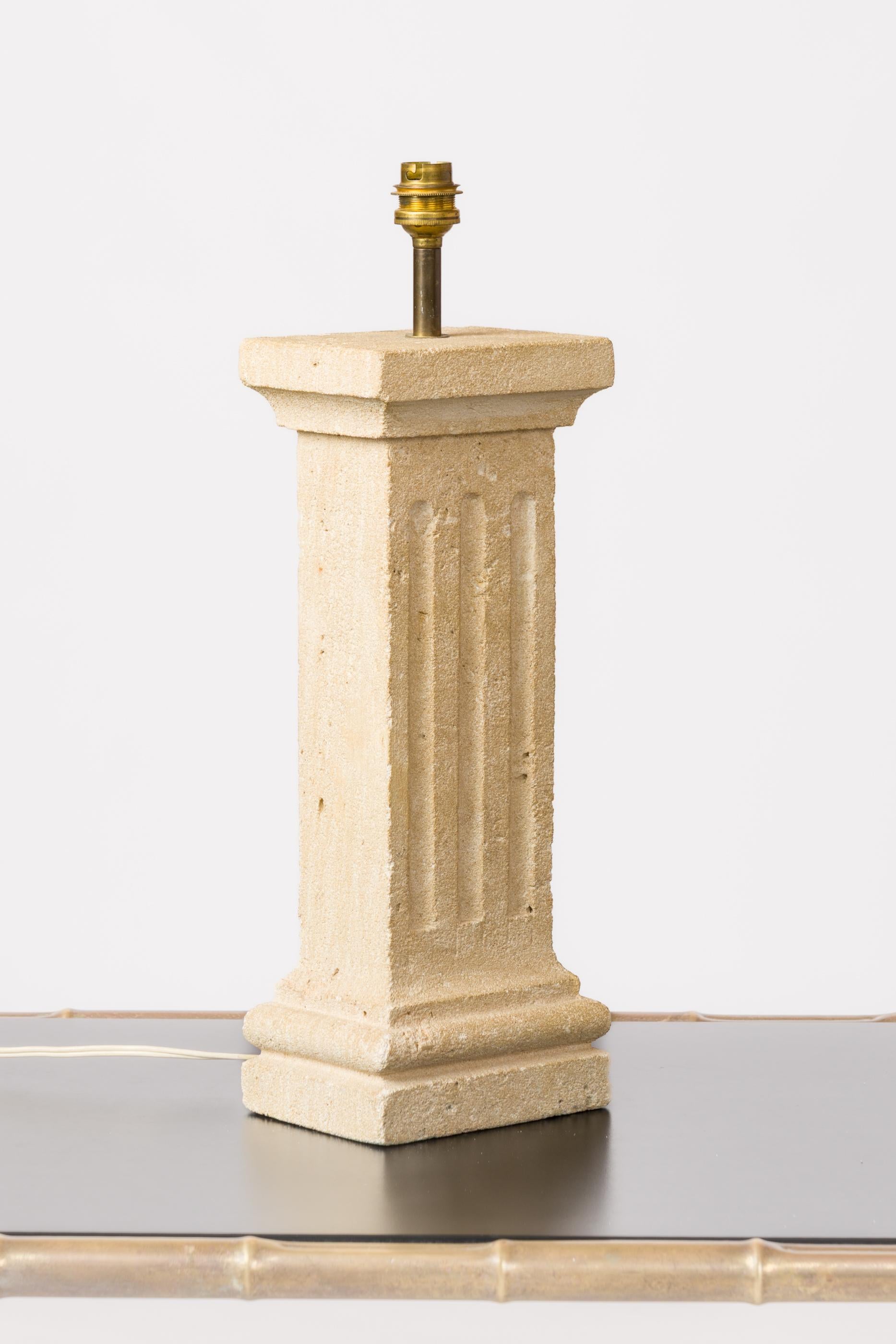 French Bofill Inspired Sculpted Stone Androman Column Lamp - France 1970's For Sale