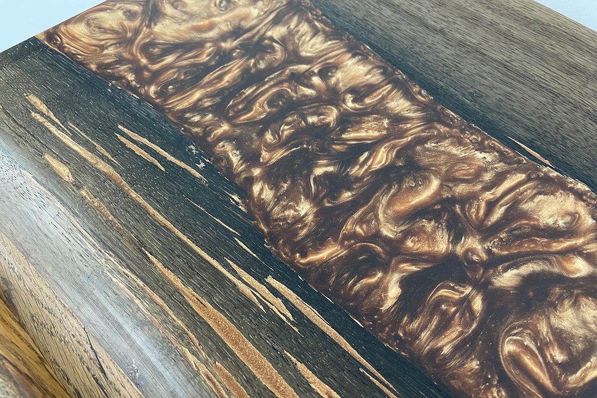 epoxy wood cutting board