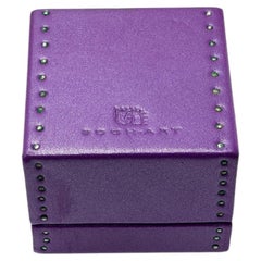 Caja de presentación para anillos de cuero morado Boghossian de BOGH-ART