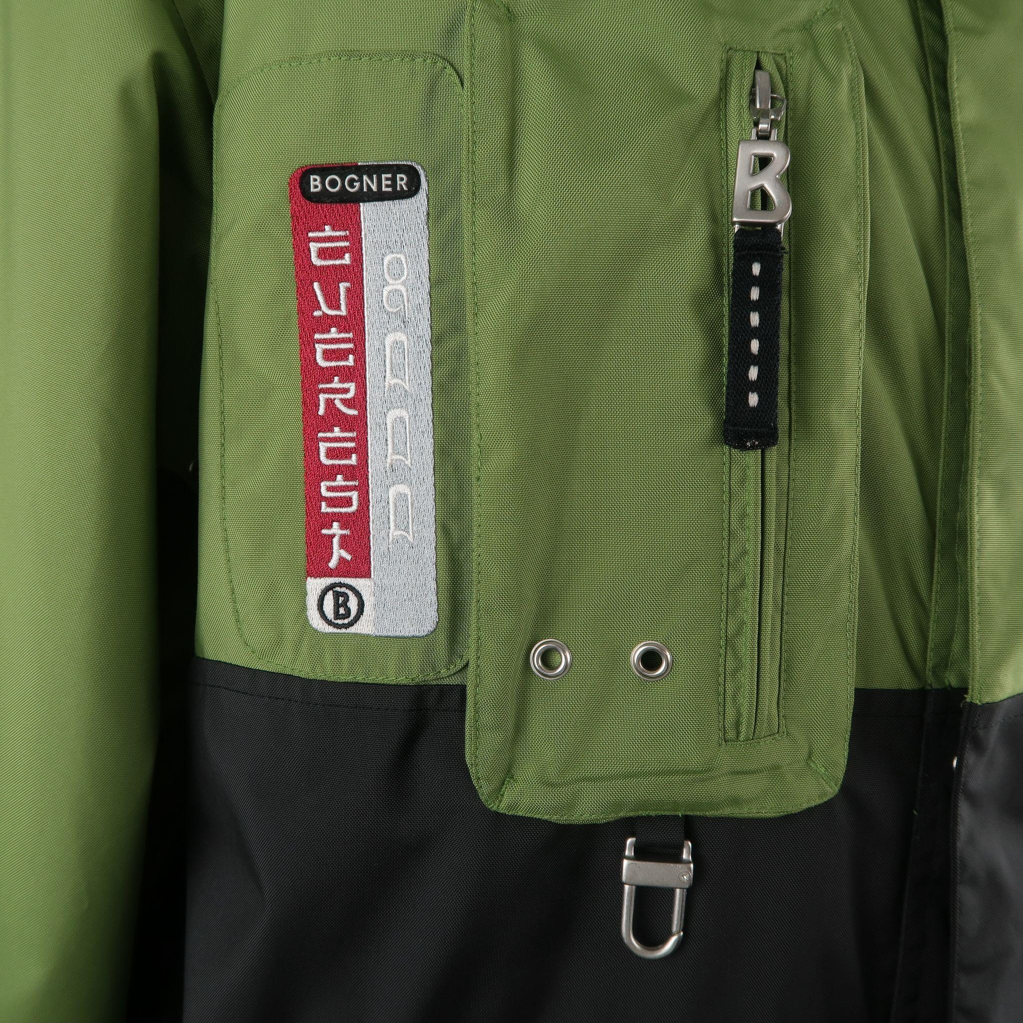 BOGNER 40 Green Polyamide Hooded Ski Jacket In Excellent Condition In San Francisco, CA