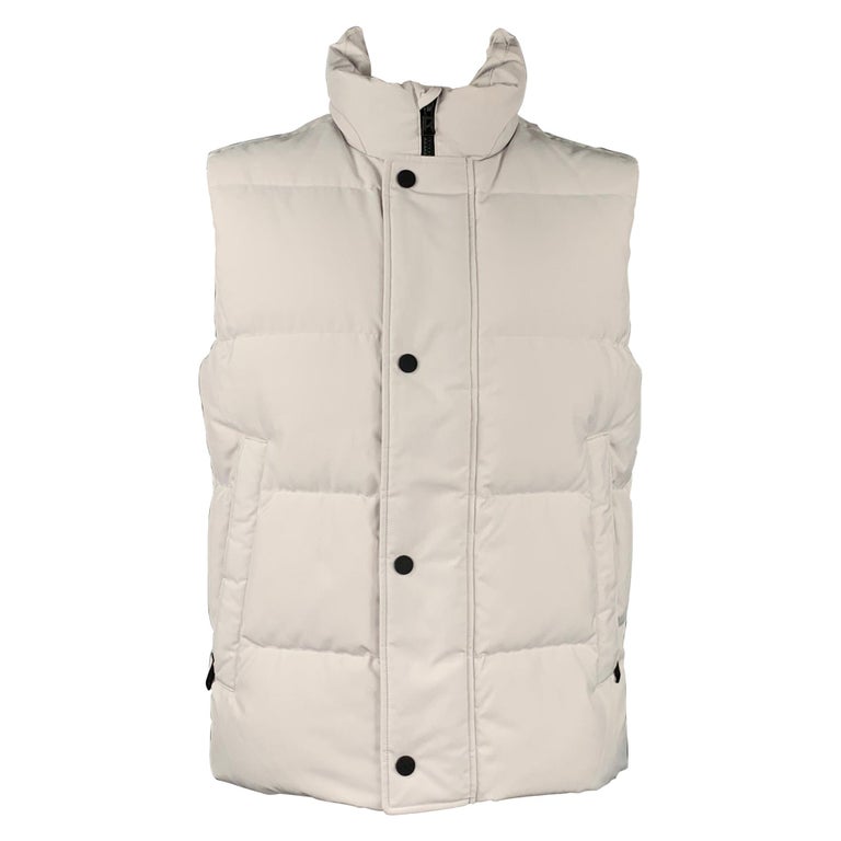 BOGNER Size 40 Light Gray Quilted Polyester / Polyamide Vest For Sale at  1stDibs