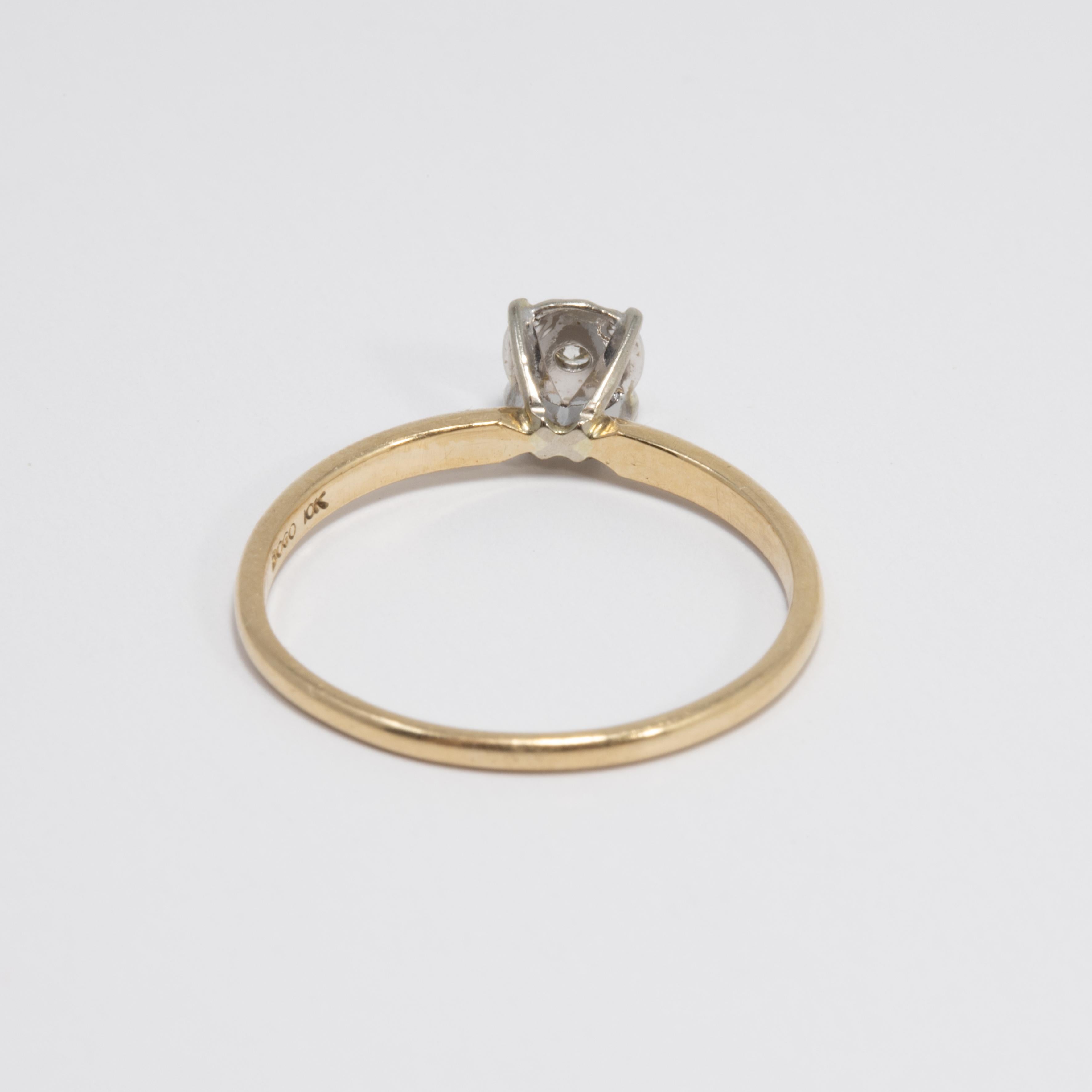 Bogo Diamond 10K Yellow Gold Custom Ring, Solitaire Prong Setting, Round Cut In Good Condition For Sale In Milford, DE