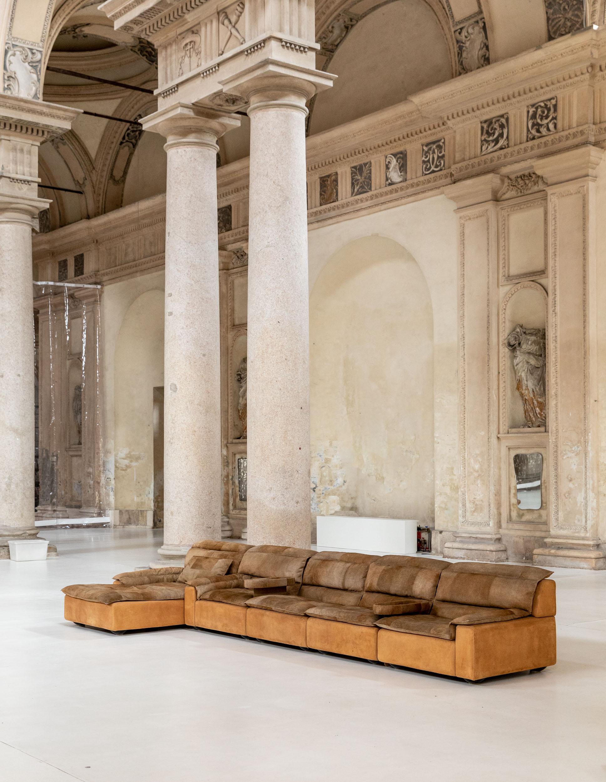 Bogo-Sofa von Carlo Bartoli für Rossi di Albizzate  (Moderne der Mitte des Jahrhunderts) im Angebot