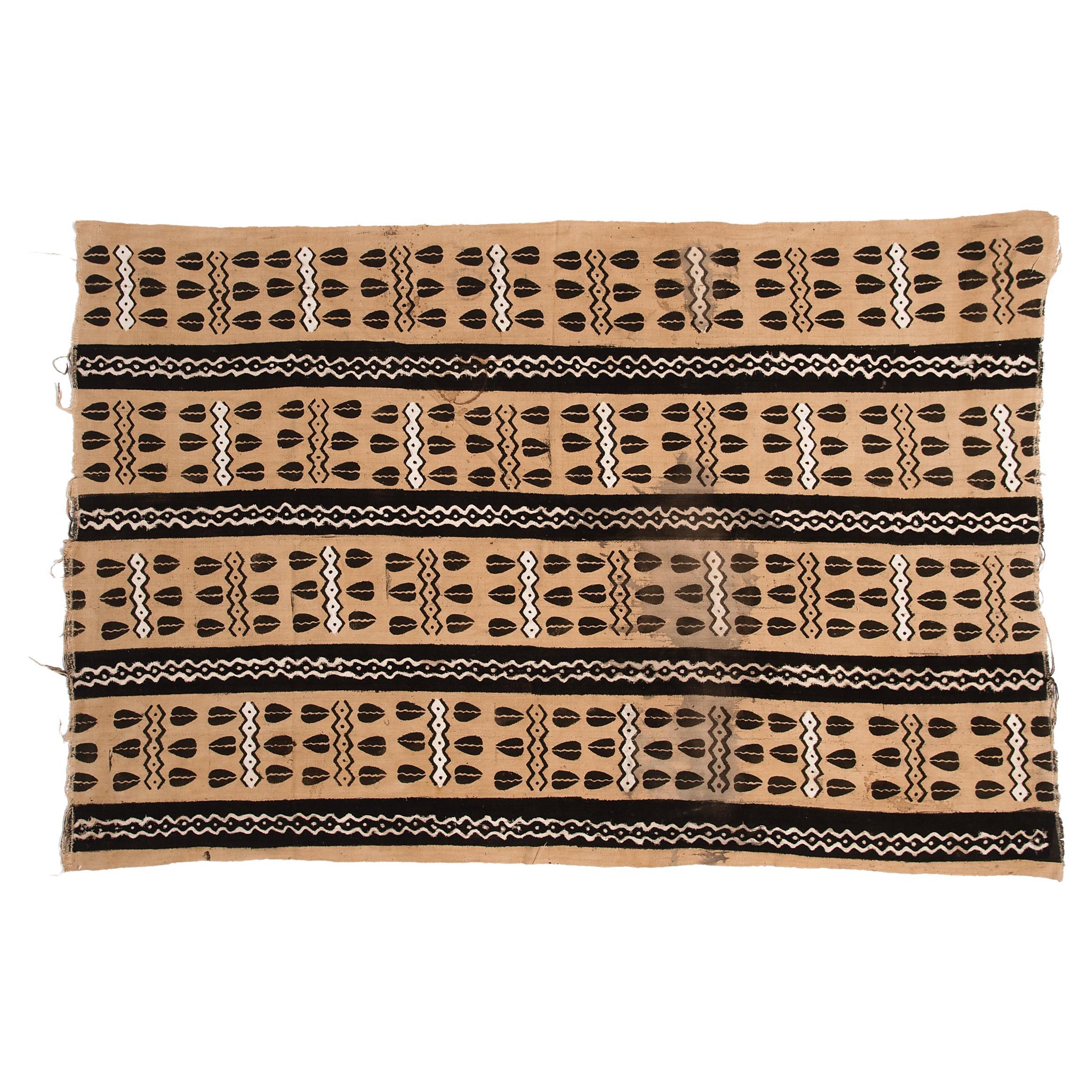 Bogolan Cowrie Shell Mud Cloth Textile For Sale