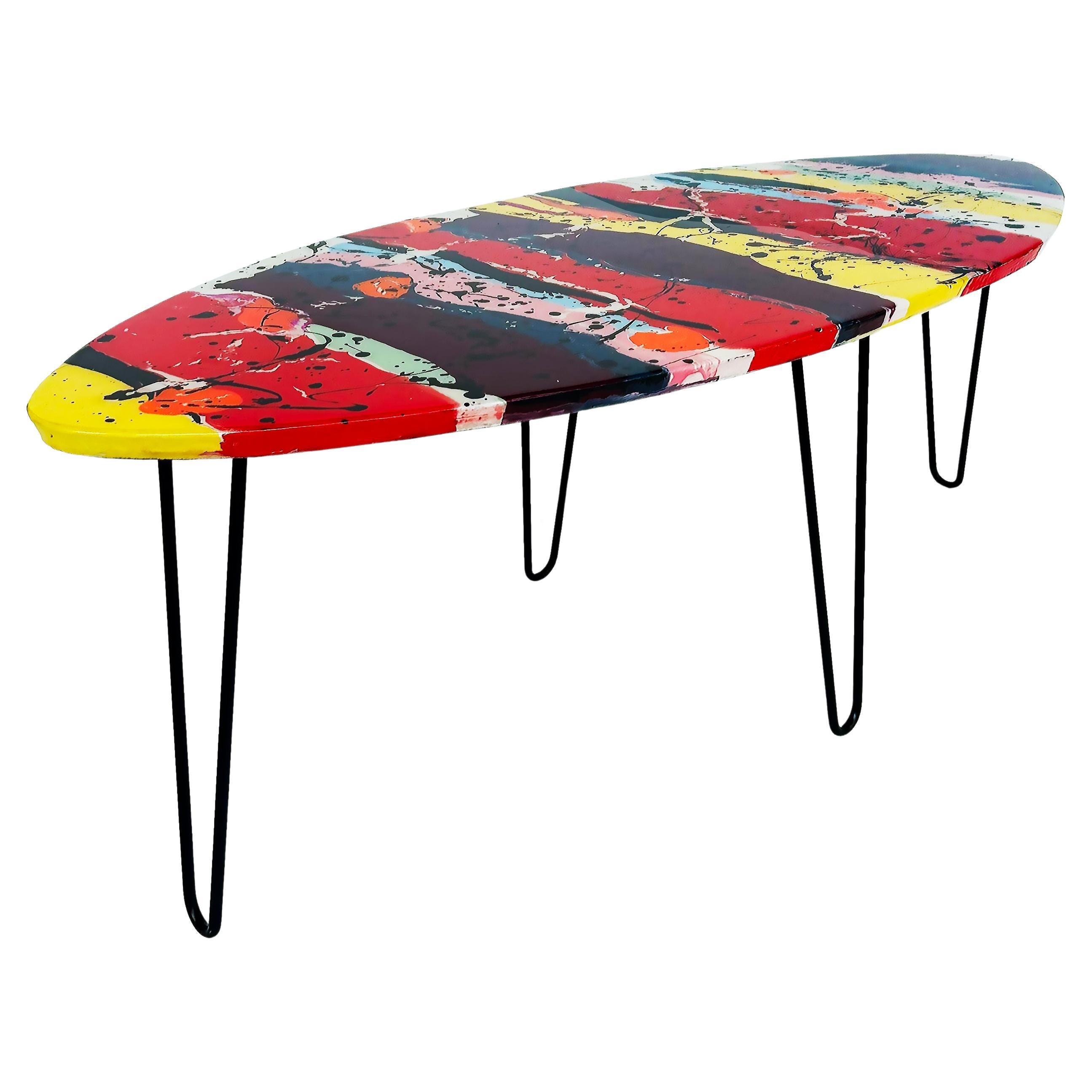 Table d'art mural/table basse abstraite fonctionnelle Bohdan Andreas en époxy peinte à la main  en vente