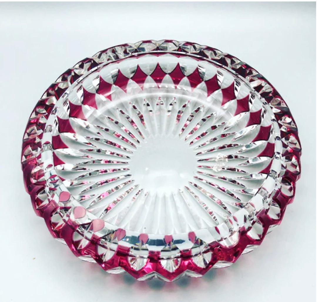 Bohemia Burgundy Crystal Pocket Tray -Antiques In Good Condition For Sale In Foggia, FG