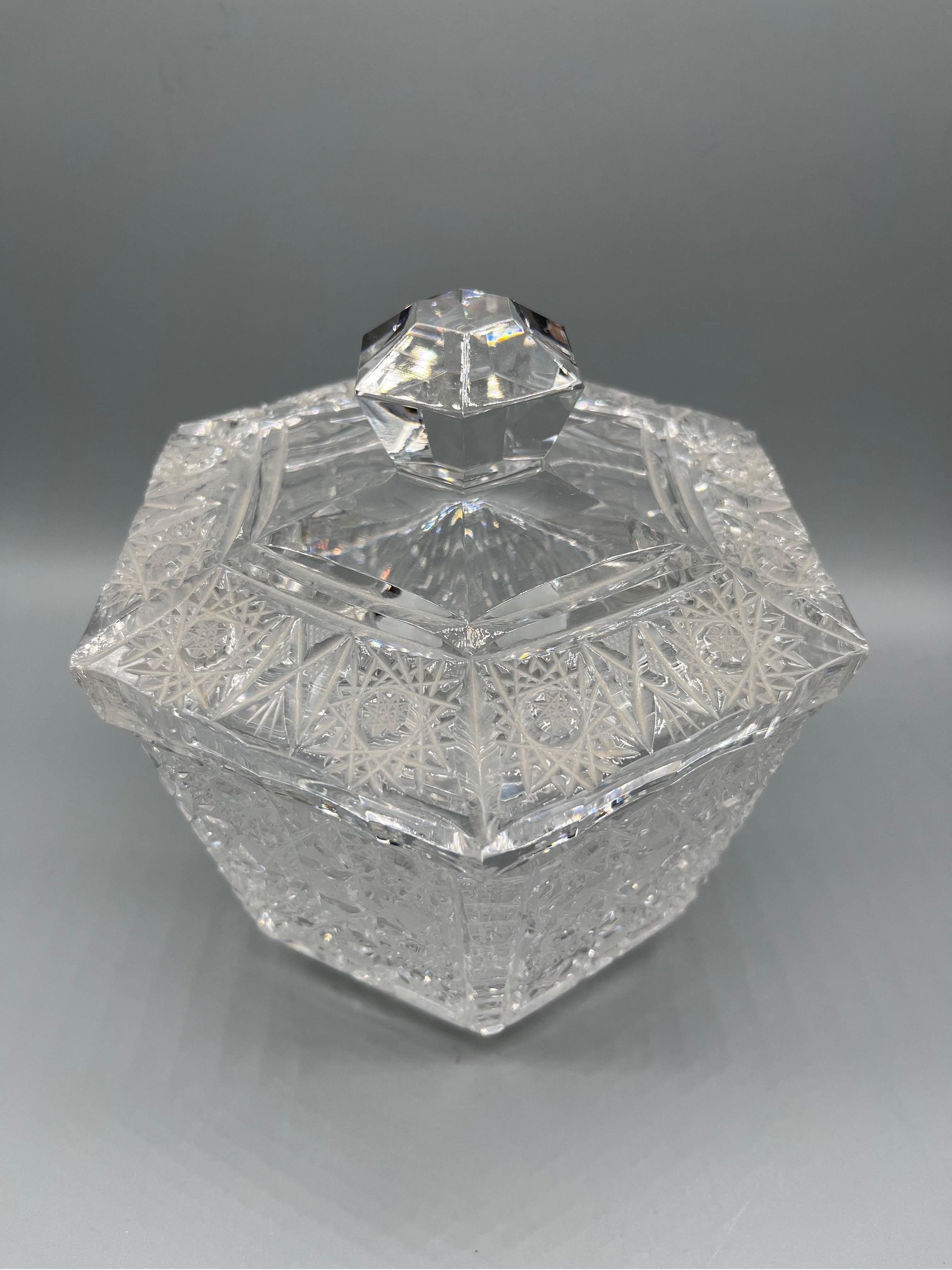 Böhmischer Kristall- Schokoladenhalter 1900er Jahre-Antiques im Zustand „Hervorragend“ im Angebot in Foggia, FG