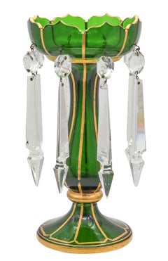 BOHEMIAN 1890 Lüsterpaar aus grünem Glas mit Gold und geschliffenen Glasprismen