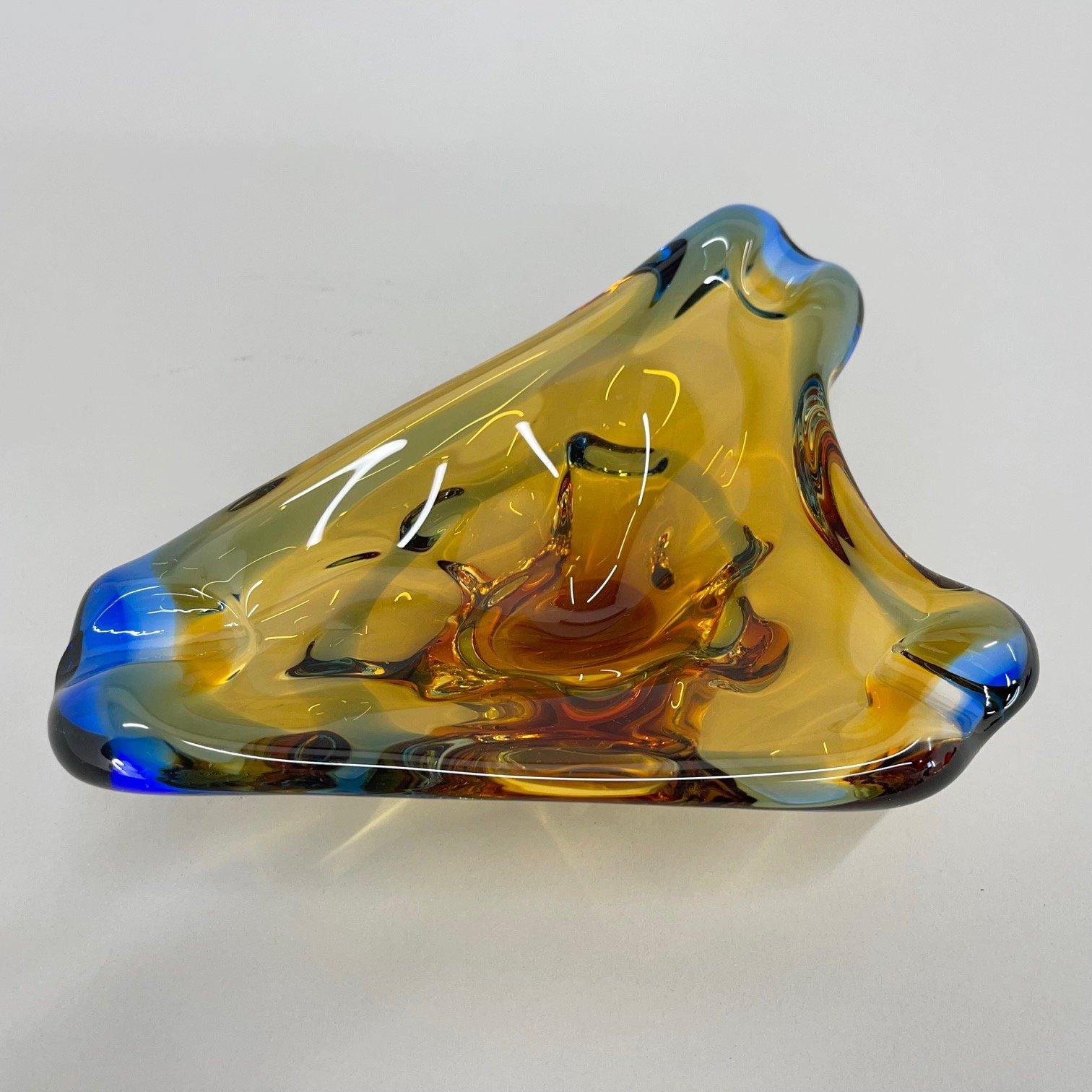 Mid-Century Modern Bohemian Art Glass Ashtray by Josef Hospodka, 1960's For Sale