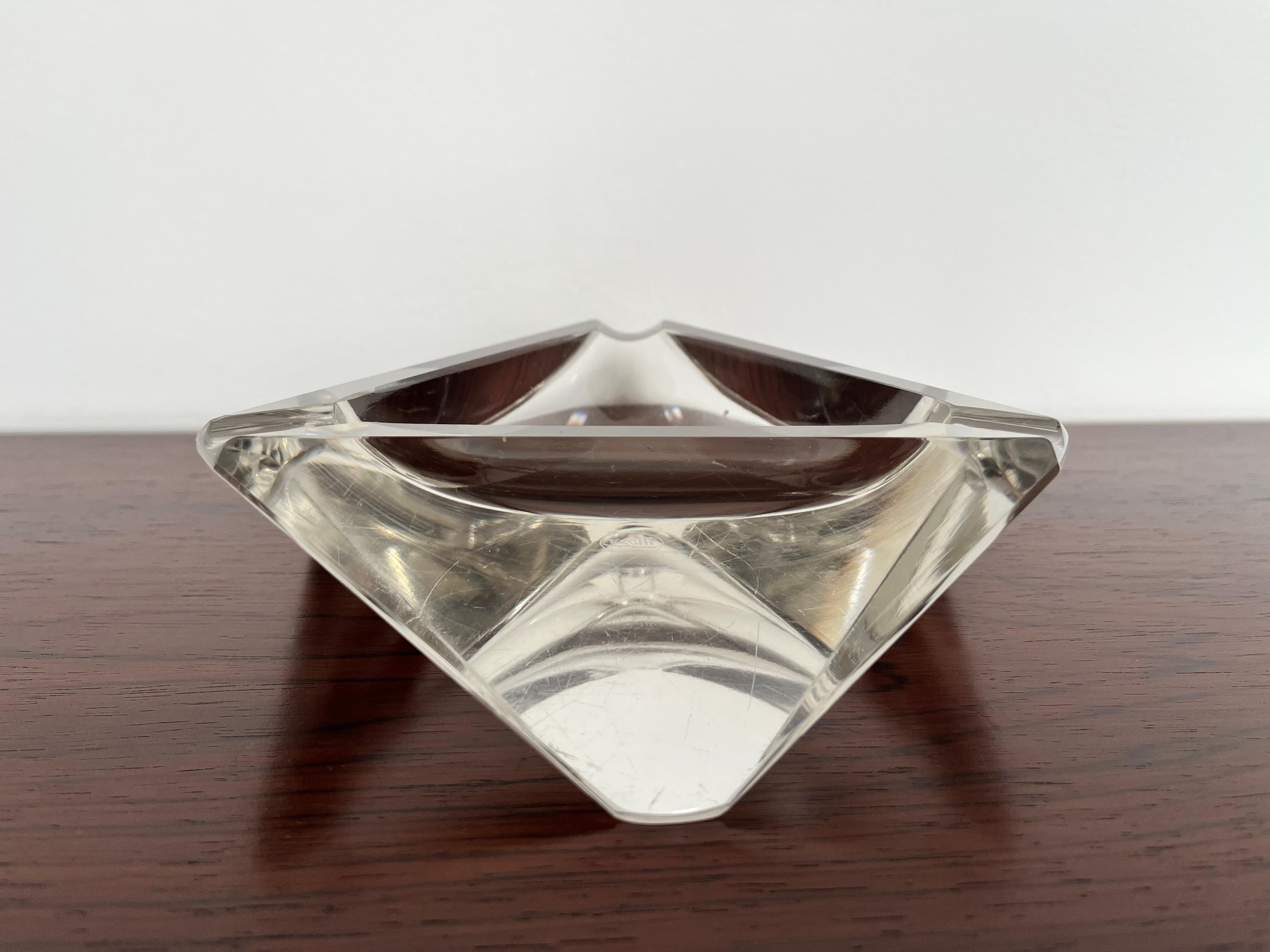 Mid-Century Modern Bohemian Art Glass Ashtray by Vaclav Hanus for Moser, 1960's For Sale