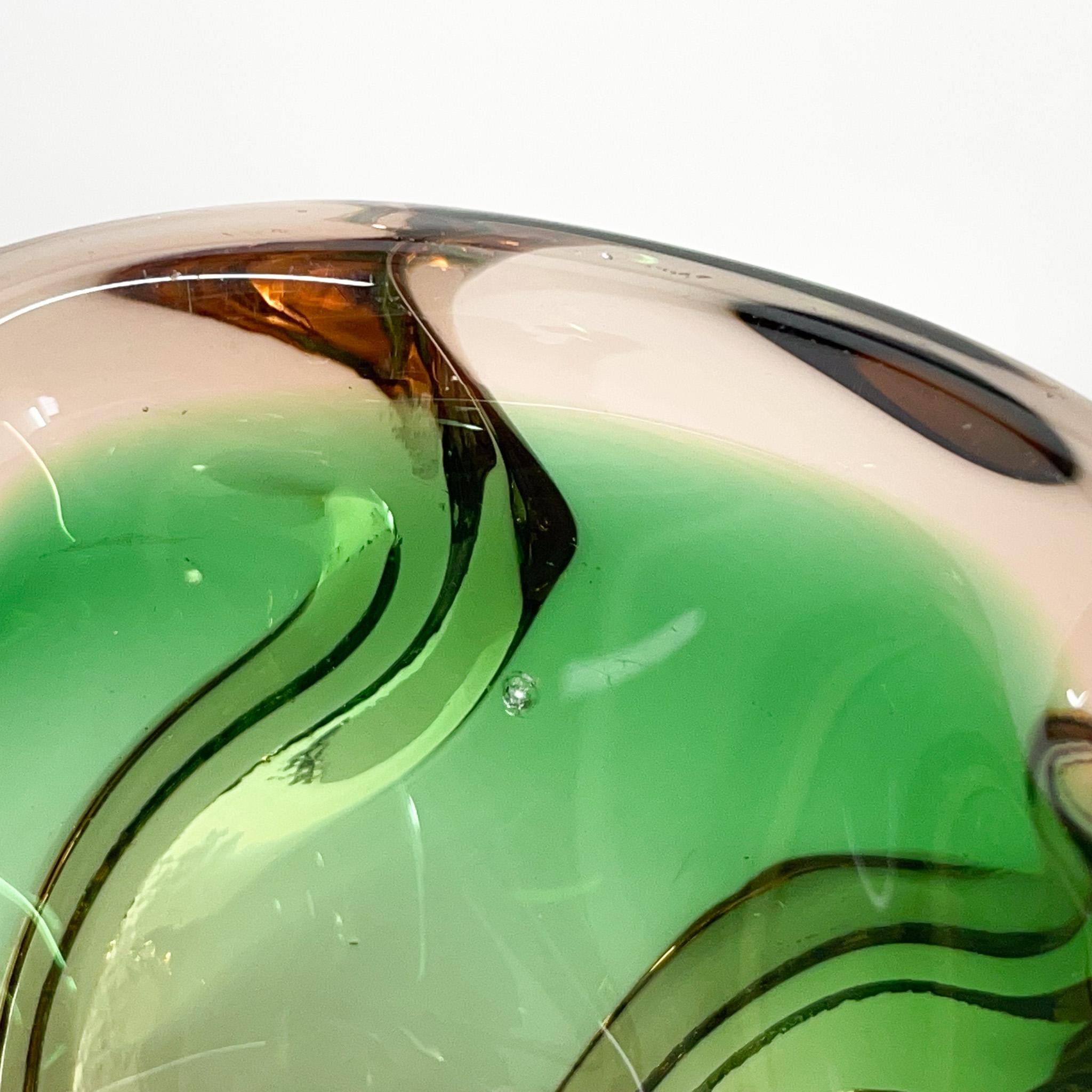 Bohemian Art Glass Bowl/Ashtray by Josef Hospodka, 1960's For Sale 3