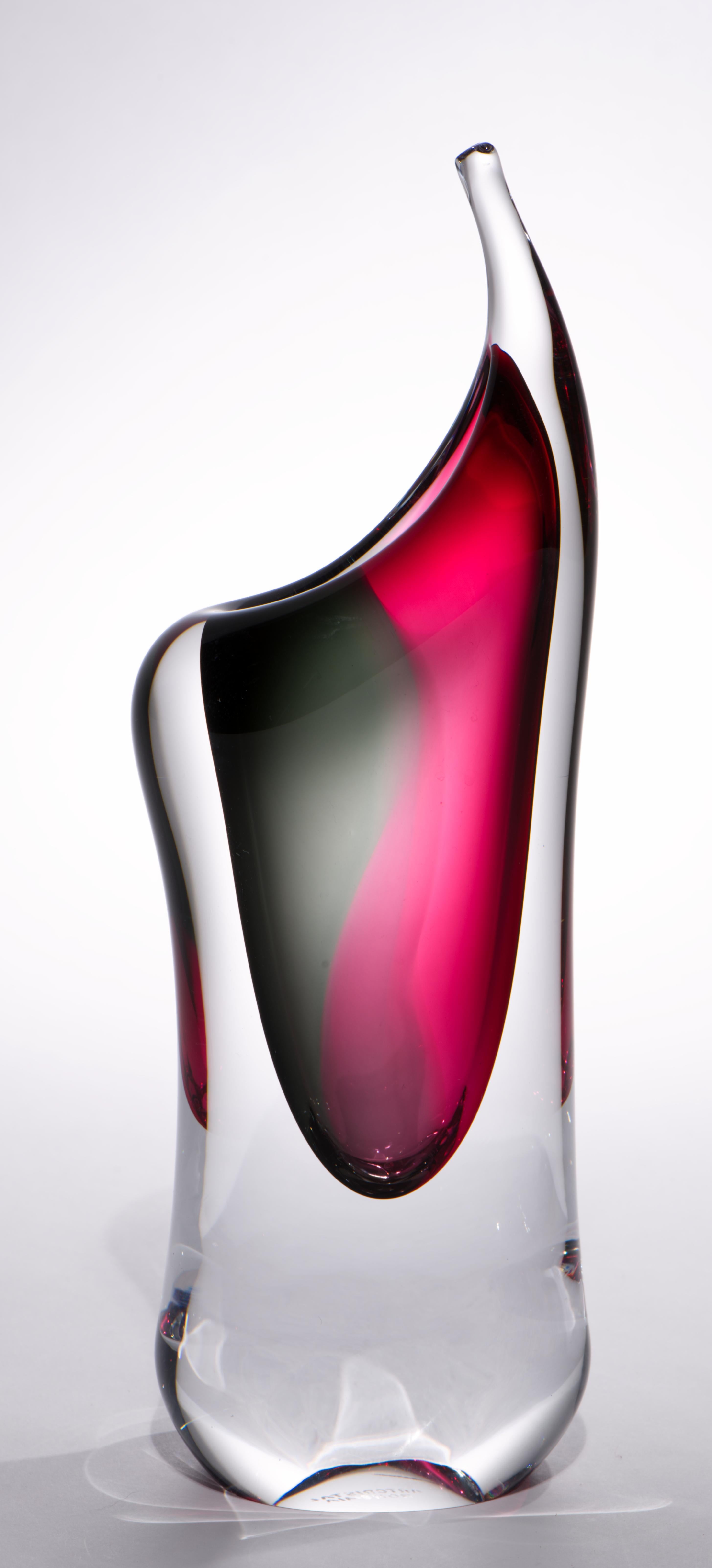 Vase à bourgeons Sommerso en verre d'art de Bohème, rouge et bleu sarcelle en vente 1