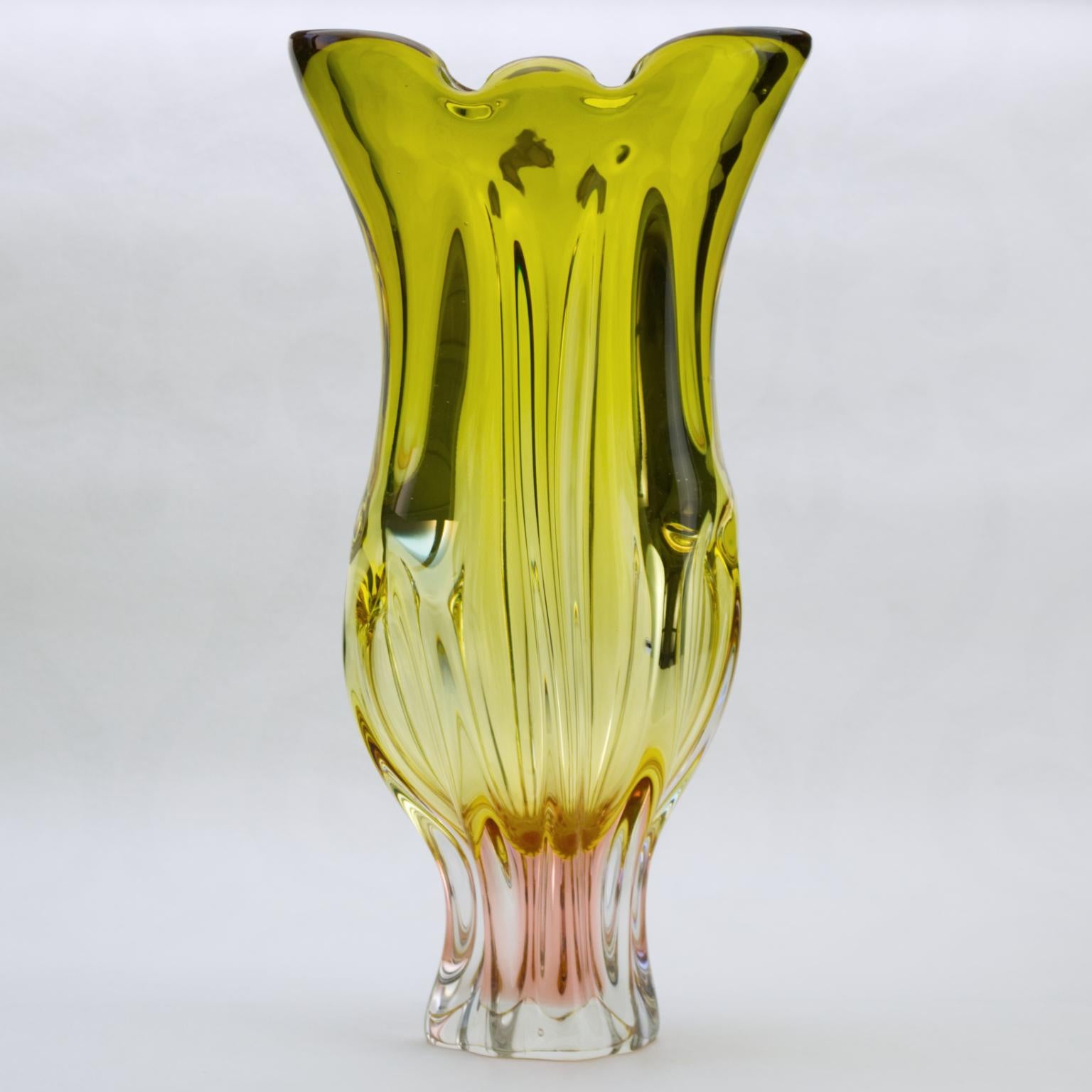 chribska glass vase