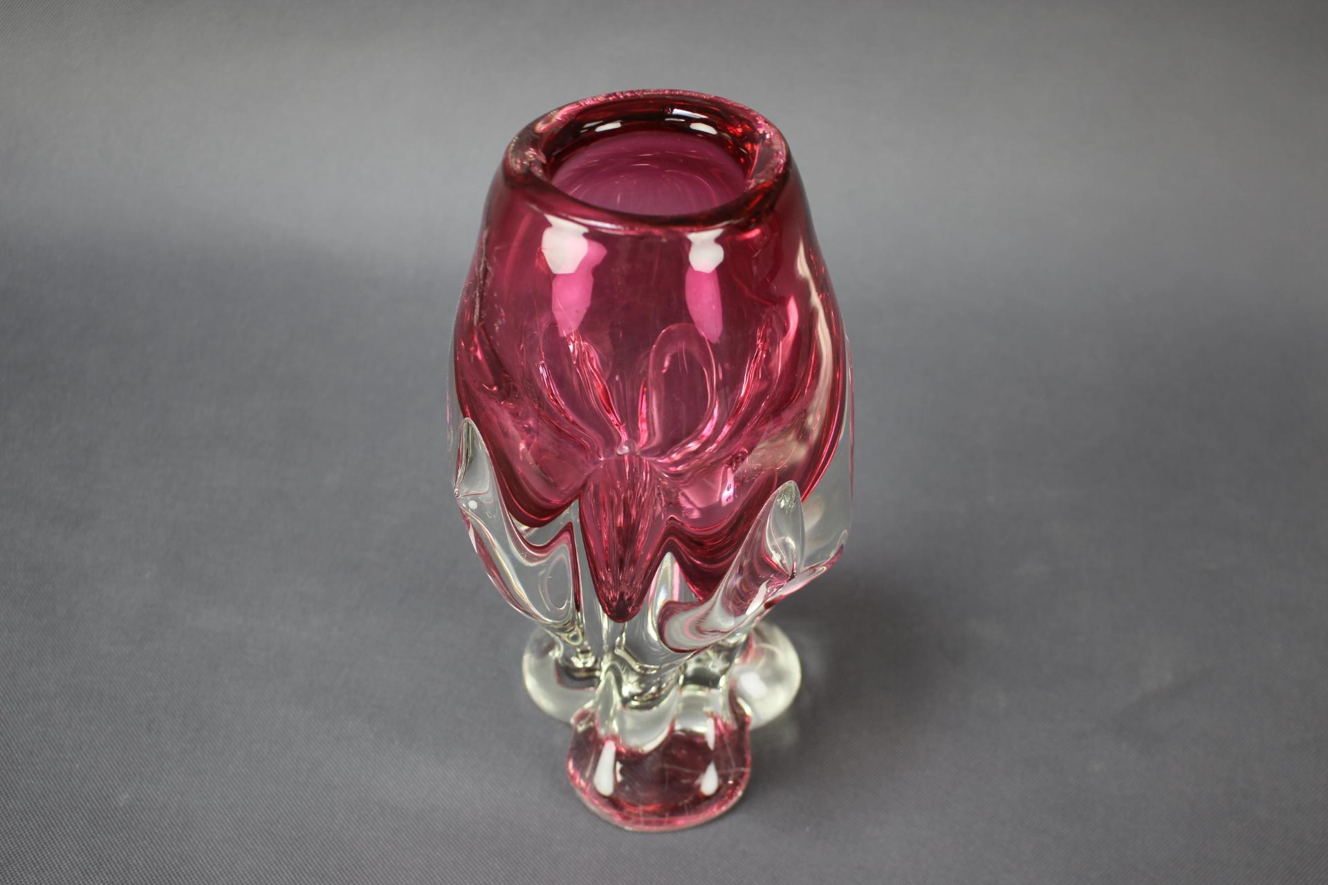 Vase en verre d'art bohème de Josef Hospodka, Tchécoslovaquie, années 1960 Bon état - En vente à Praha, CZ
