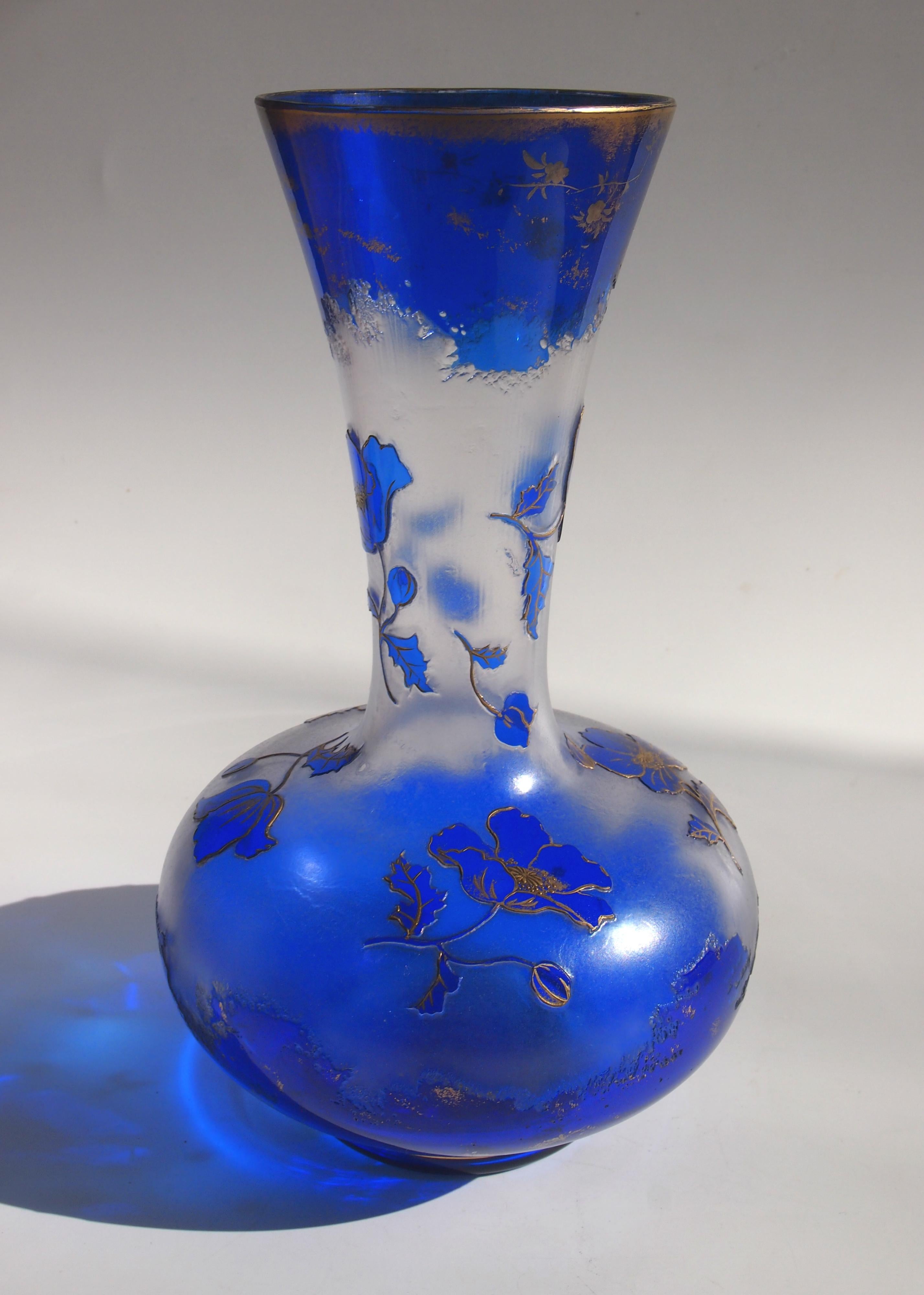 Bohemian Art Nouveau Harrach Blue to Clear Cameo Glass Vase, 1900 In Good Condition In Worcester Park, GB