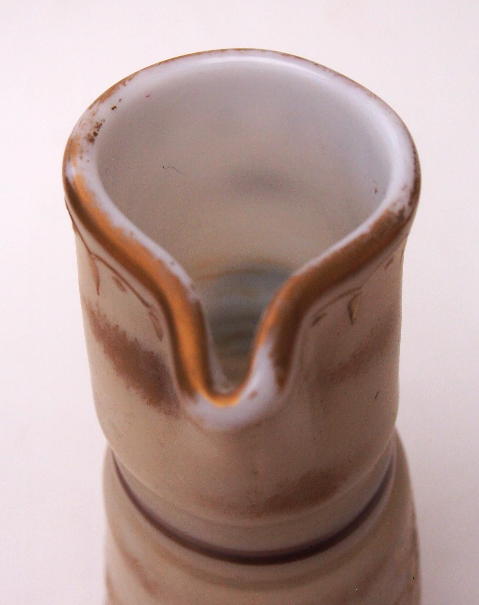 Bohemian Art Nouveau Harrach Cream and Gilded Classical Claret Jug, 1880 In Good Condition For Sale In Worcester Park, GB