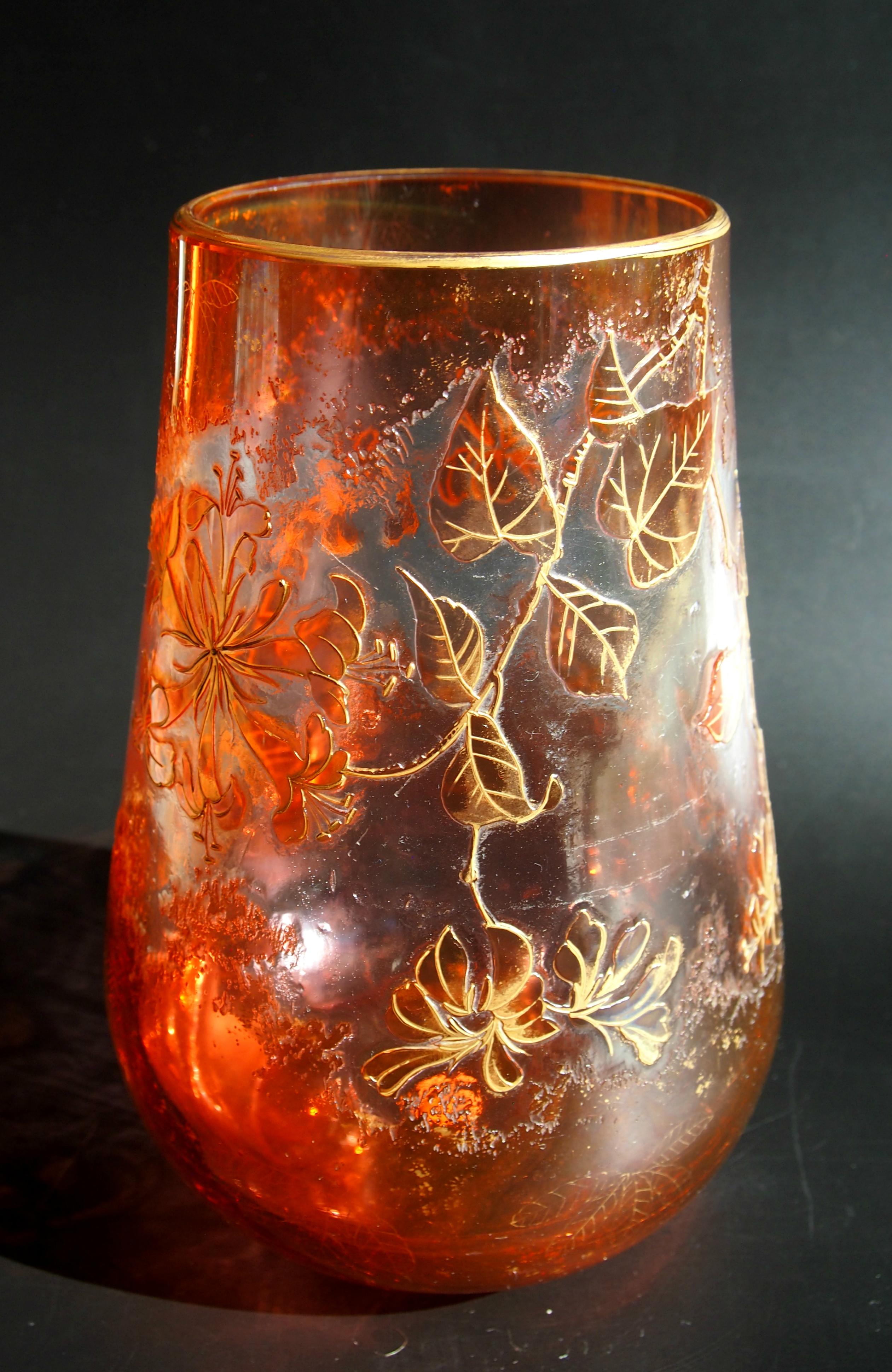Vase en verre camée orange à transparent Art nouveau bohème Harrach 1900 en vente 2