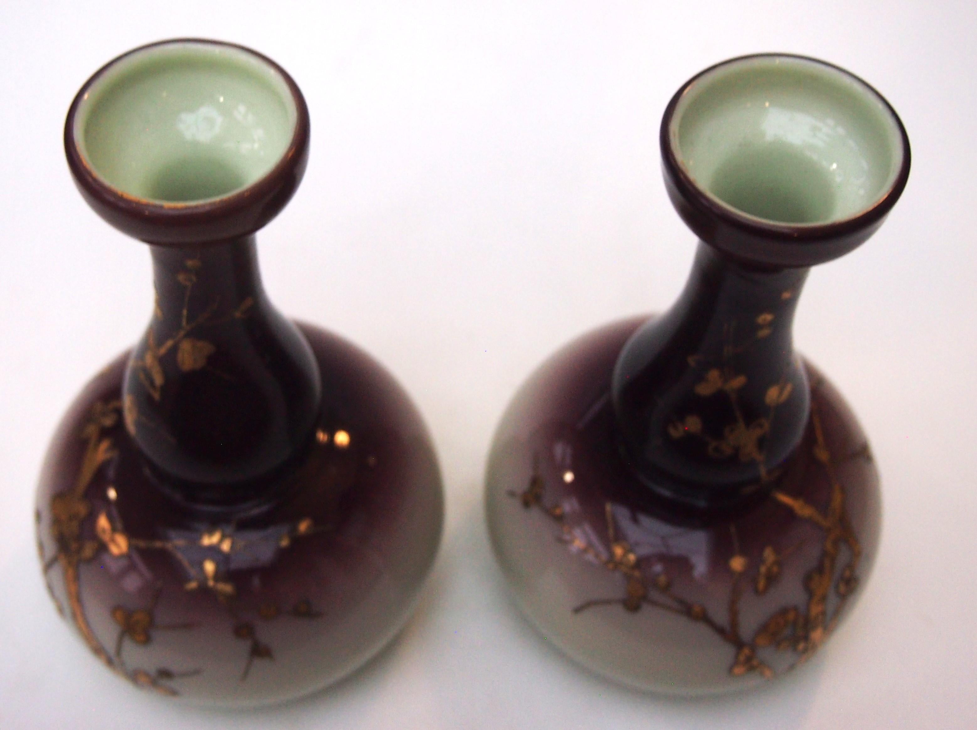 Bohemian Art Nouveau Harrach Purple on Cream Gilded Pair of Glass Vases, 1890 For Sale 1