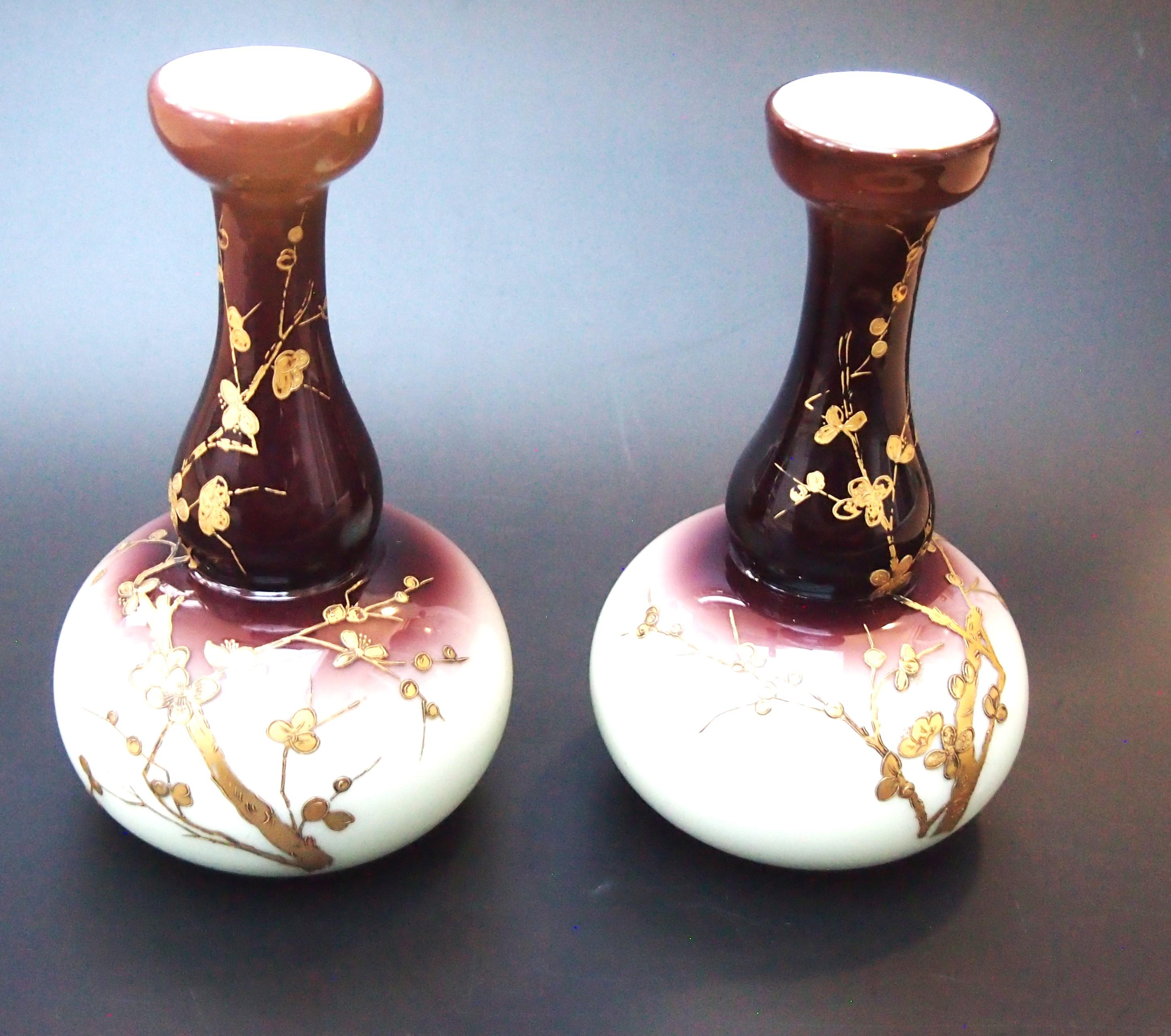 Bohemian Art Nouveau Harrach Purple on Cream Gilded Pair of Glass Vases, 1890 For Sale 3