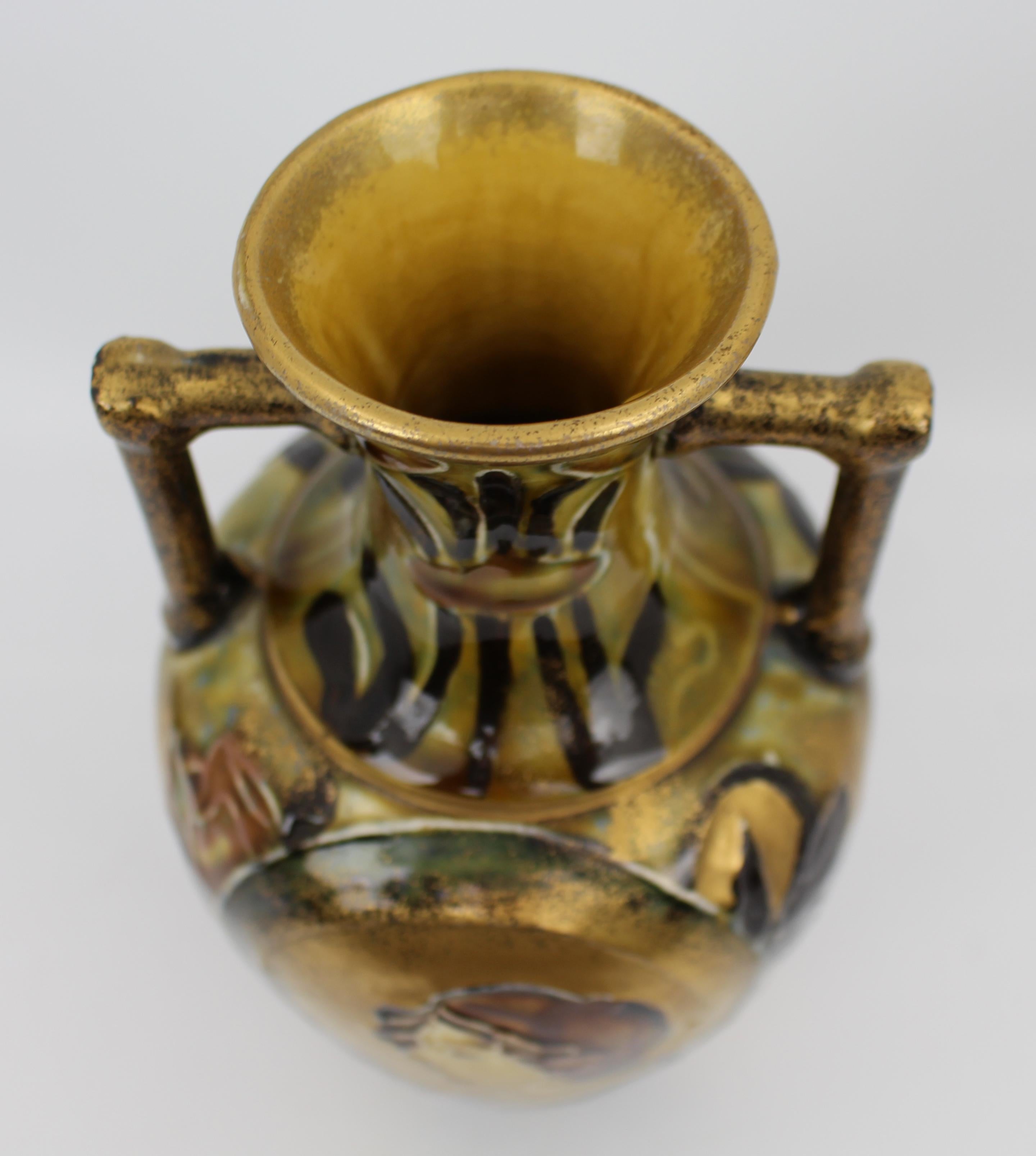 Vase à portrait de style Art nouveau bohème à la manière d'Amphora, vers 1900 en vente 1