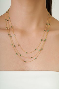 Collar Bohemio Chic de Oro Amarillo de 14 quilates con Estación de Esmeraldas de 5,15 quilates