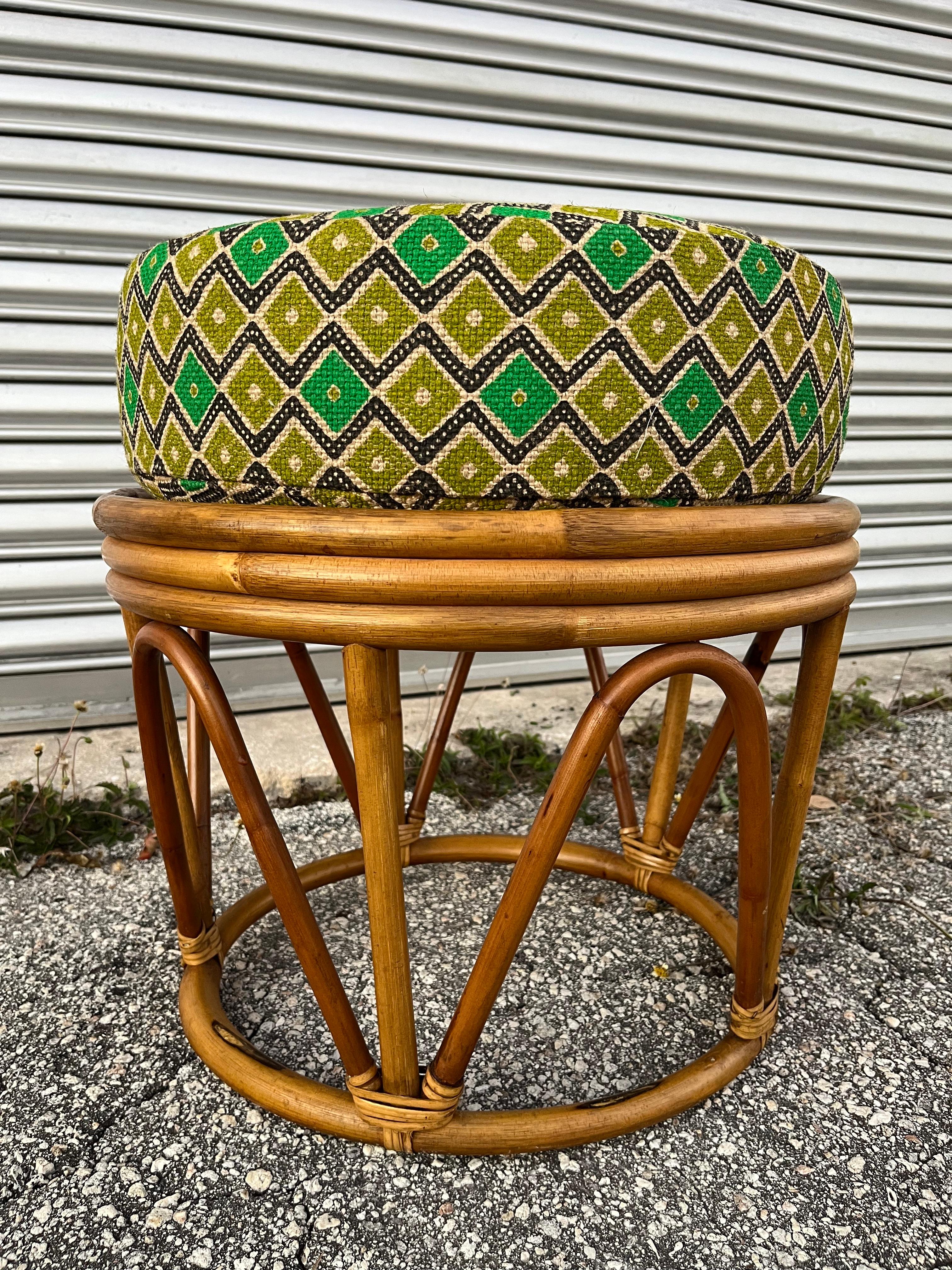 Bohemian Coastal Style Rattan Footstool / Ottoman. Circa 1970s For Sale 5