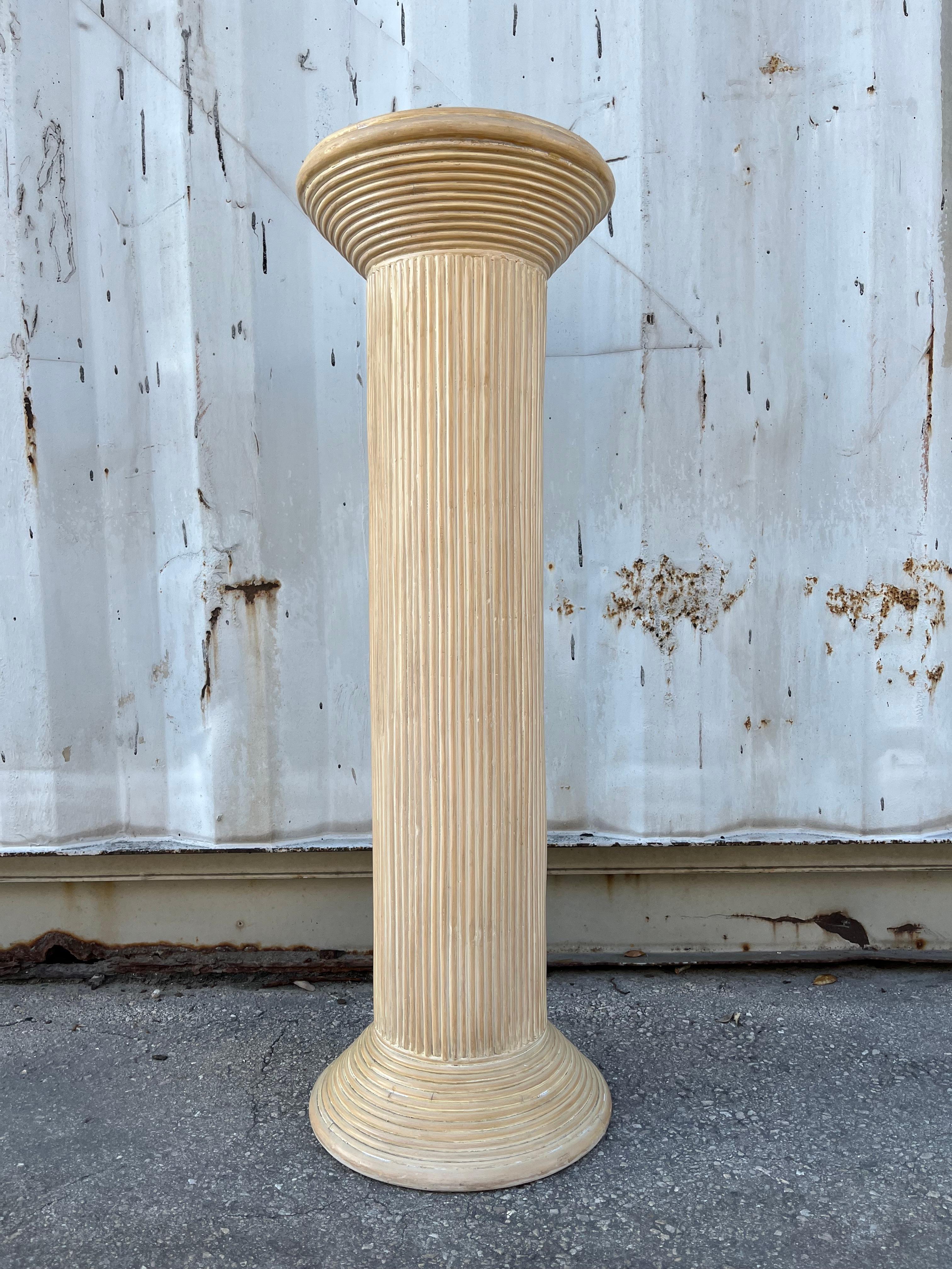 Bohemian / Coastal Style Split Reed Rattan Pedestal Column. Circa 1980s For Sale 6