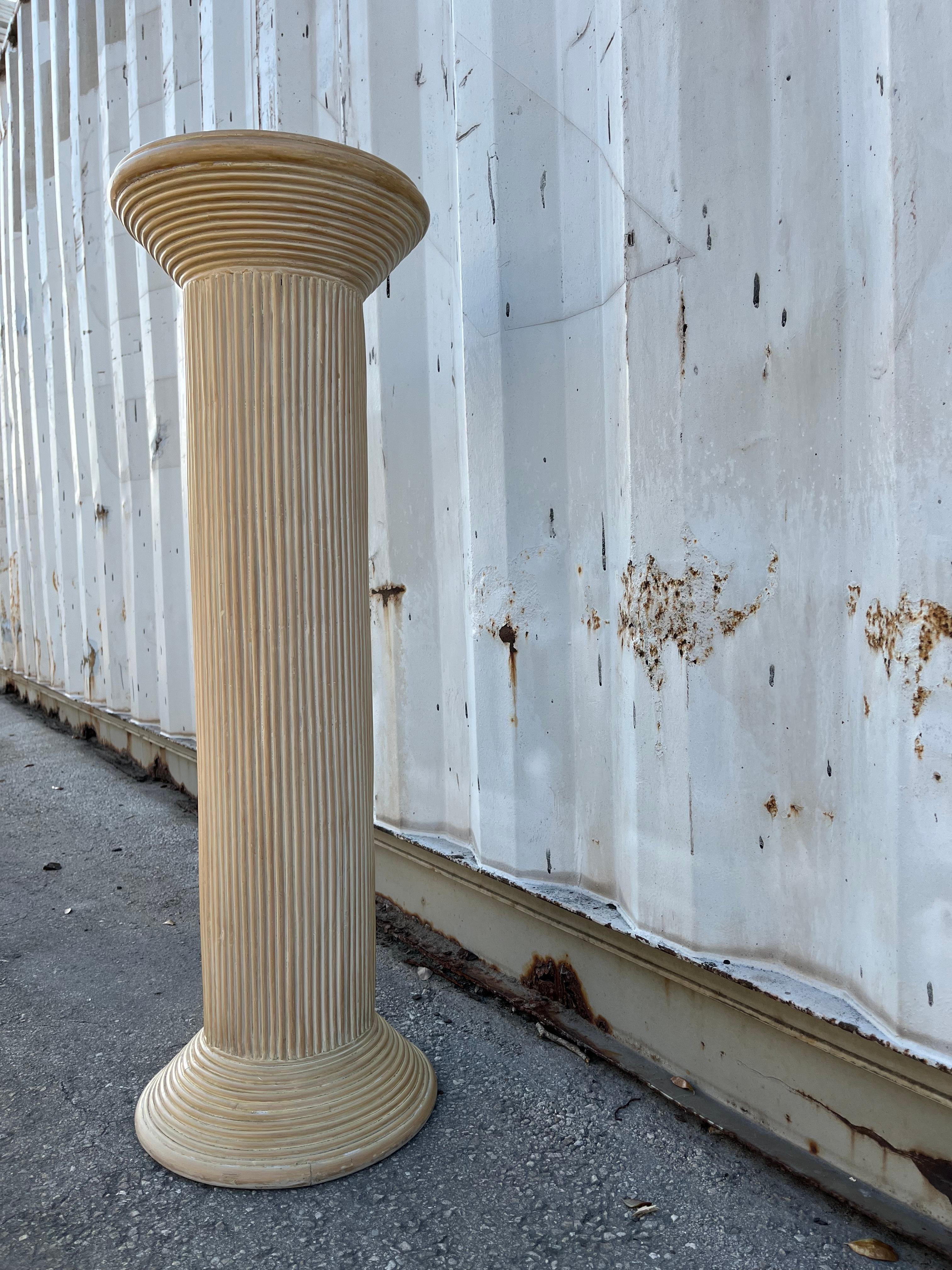 Bohemian / Coastal Style Split Reed Rattan Pedestal Column. Circa 1980s For Sale 8