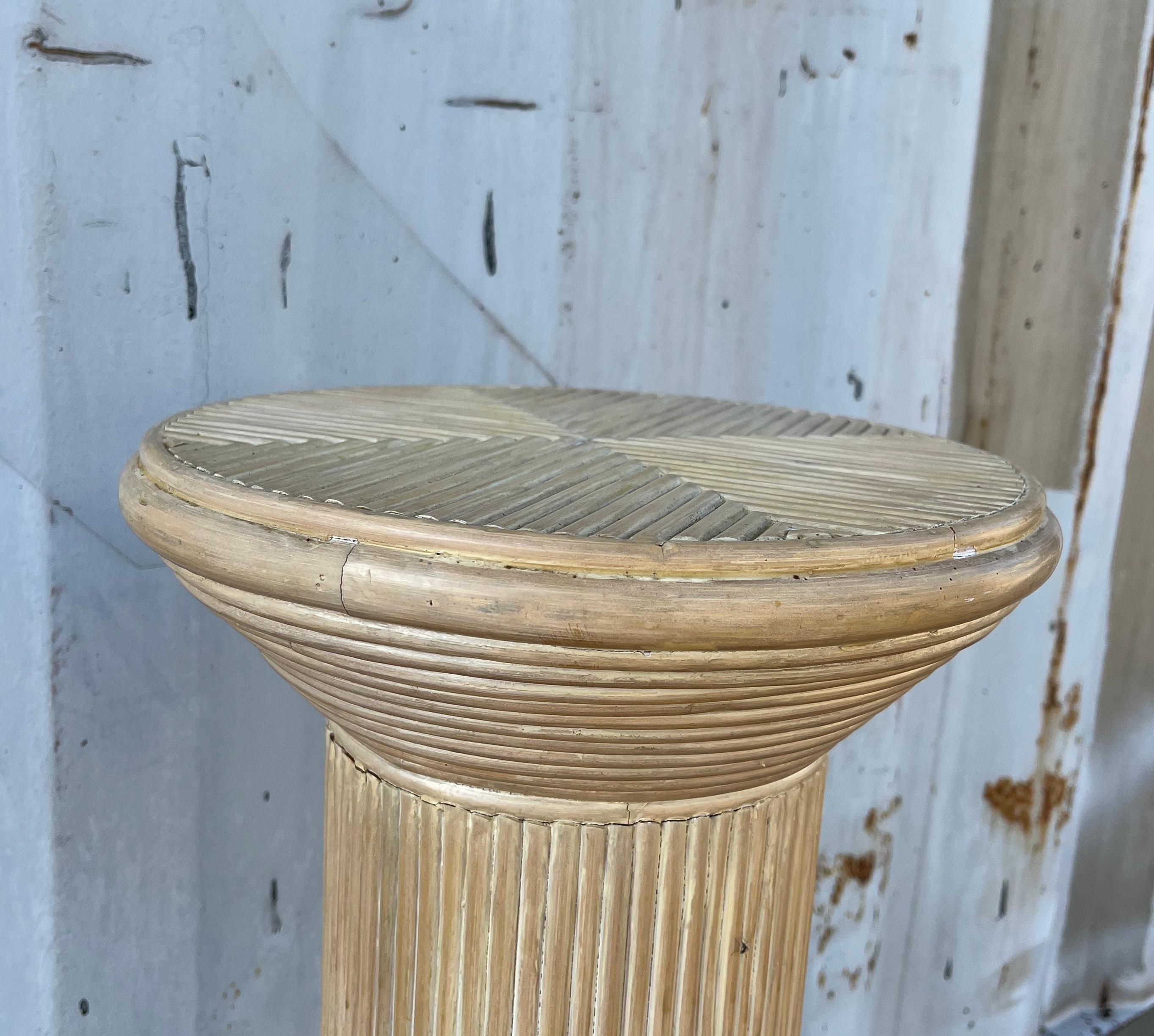 Bohemian / Coastal Style Split Reed Rattan Pedestal Column. Circa 1980s For Sale 3