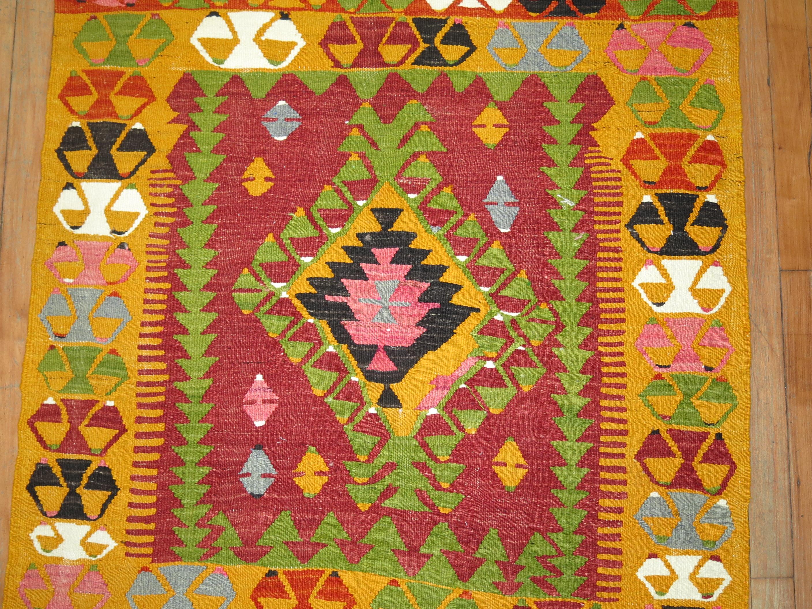 Bohemian Colorful Turkish Kilim Flat-Weave In Good Condition For Sale In New York, NY