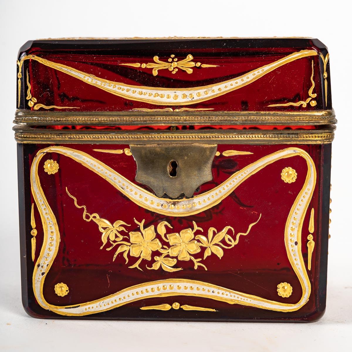 Bohemian Crystal Box, 19th Century For Sale 1
