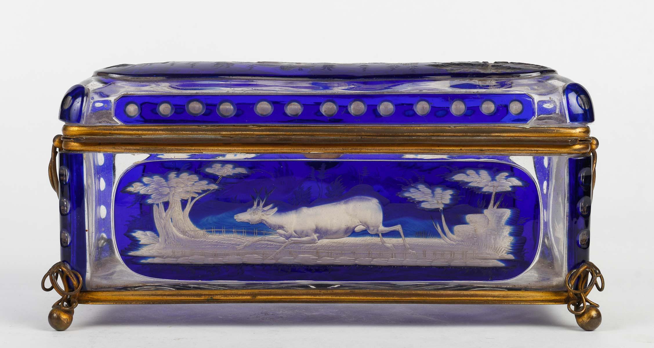 Bohemian Crystal Box, 19th Century, Napoleon III Period. For Sale 2