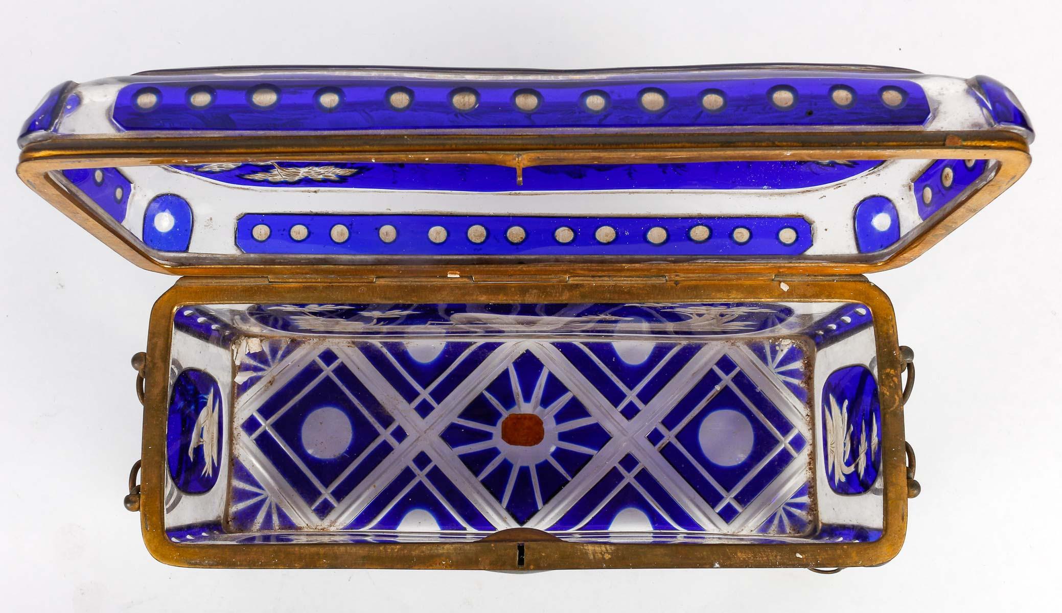 Bohemian Crystal Box, 19th Century, Napoleon III Period. For Sale 5