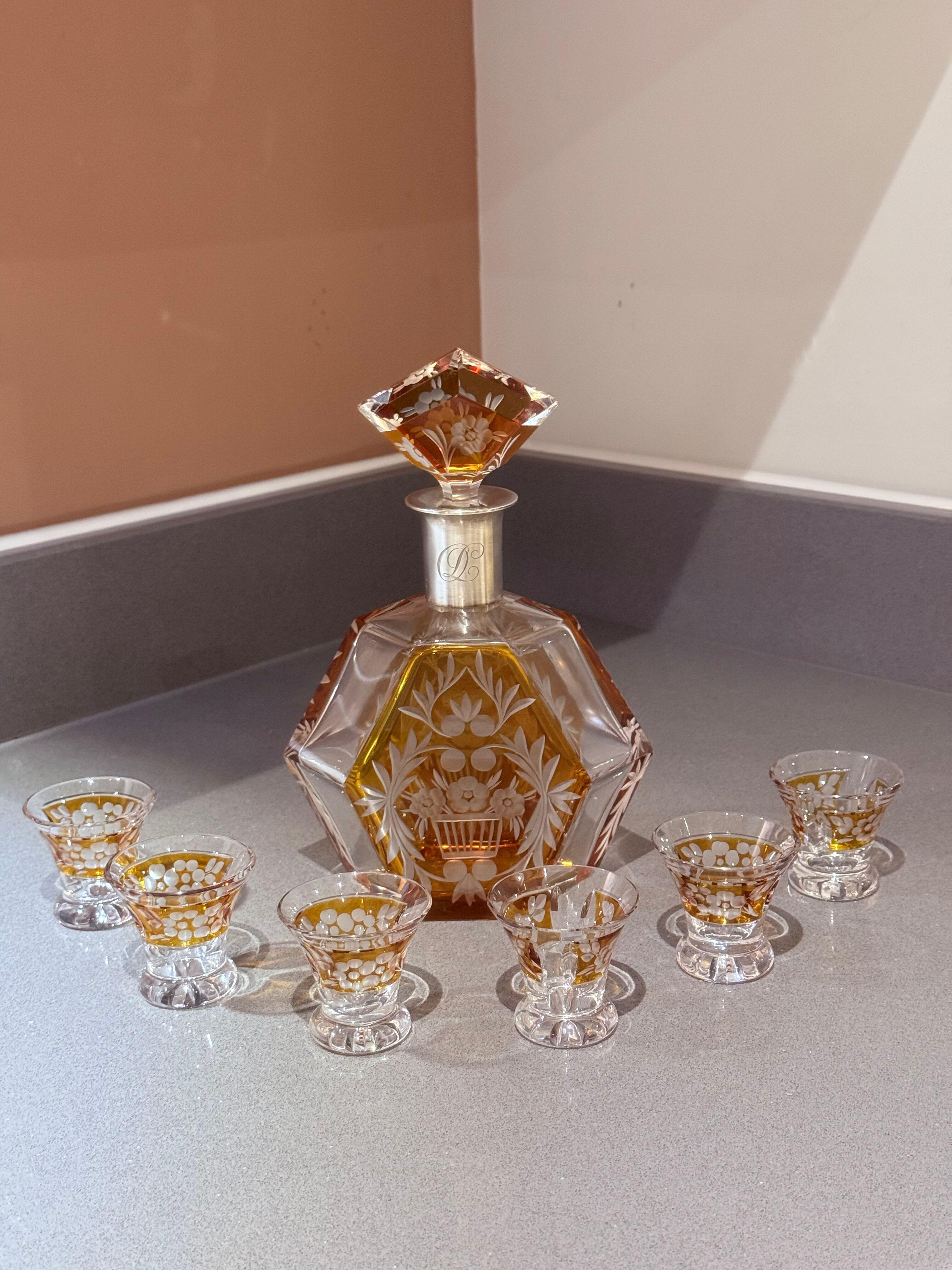 Böhmische Kristallkaraffe Set Silberbeschläge, Art Deco Tschechisches Design 6 Gläser im Angebot 1