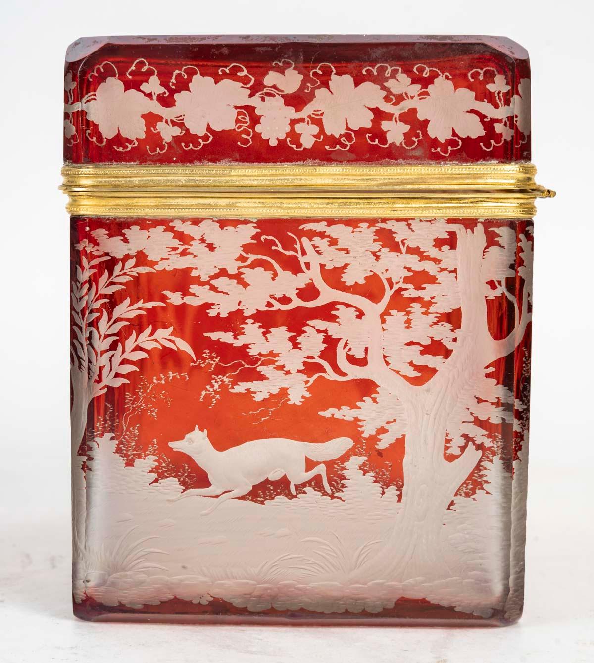 Bohemian Cut Crystal Box, 19th Century, Napoleon III Period. For Sale 3