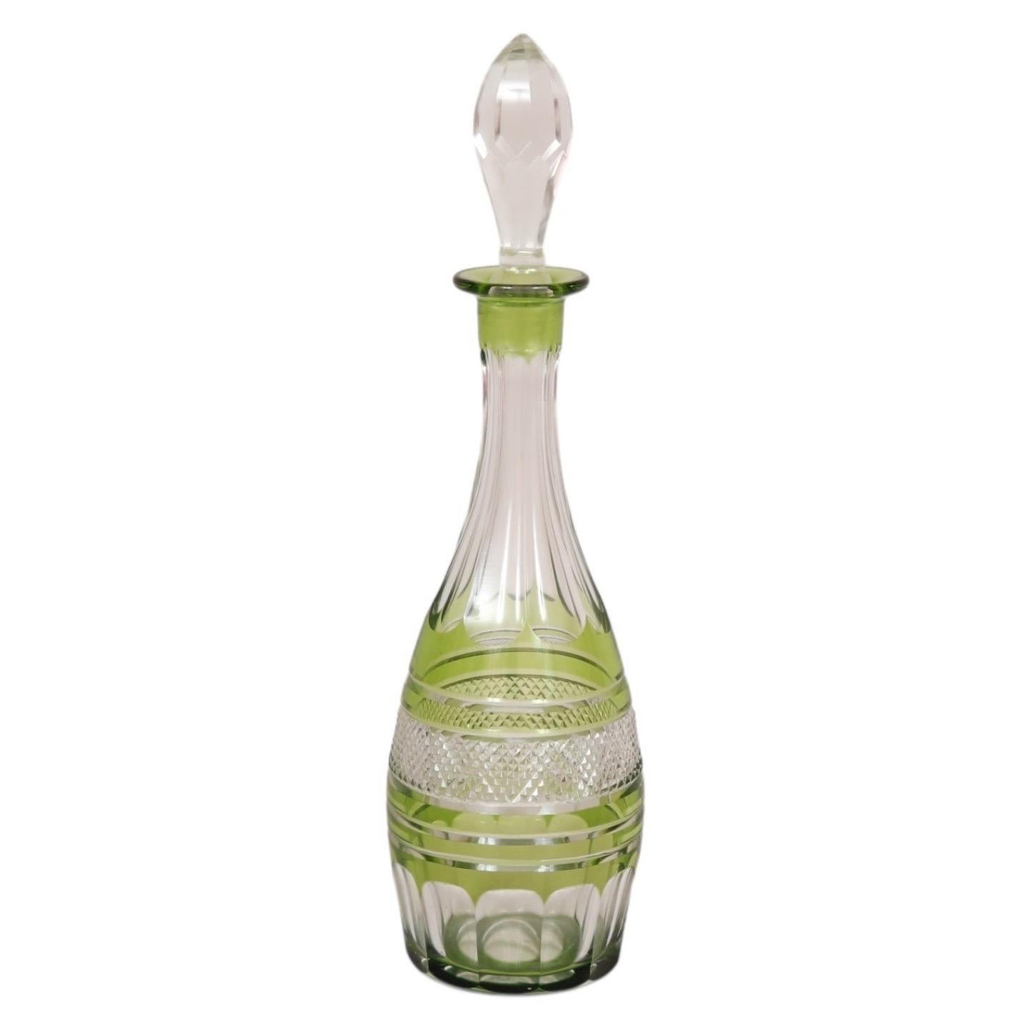 Carafe en verre taillé de Bohème en vente