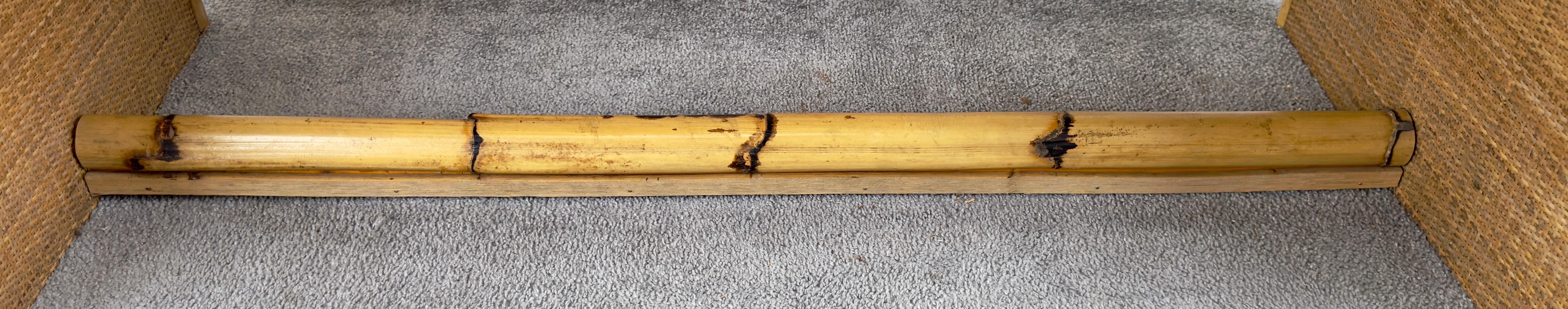 Fatto a mano Scrivania in rattan e bambù in stile Costa Azzurra di Dal Vera in vendita