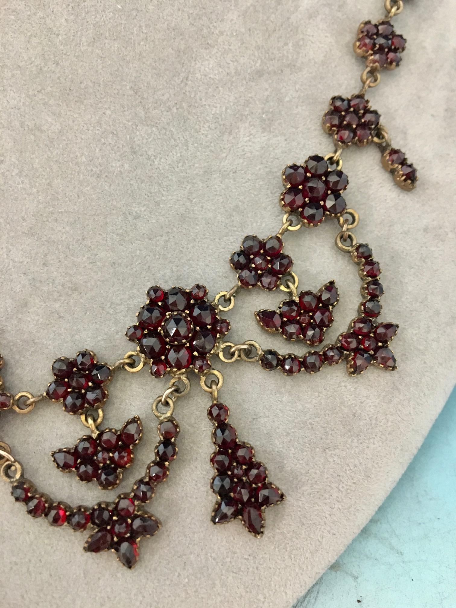 Bohemian Garnet Necklace with Swags Vintage Antique Victorian #J5240 1