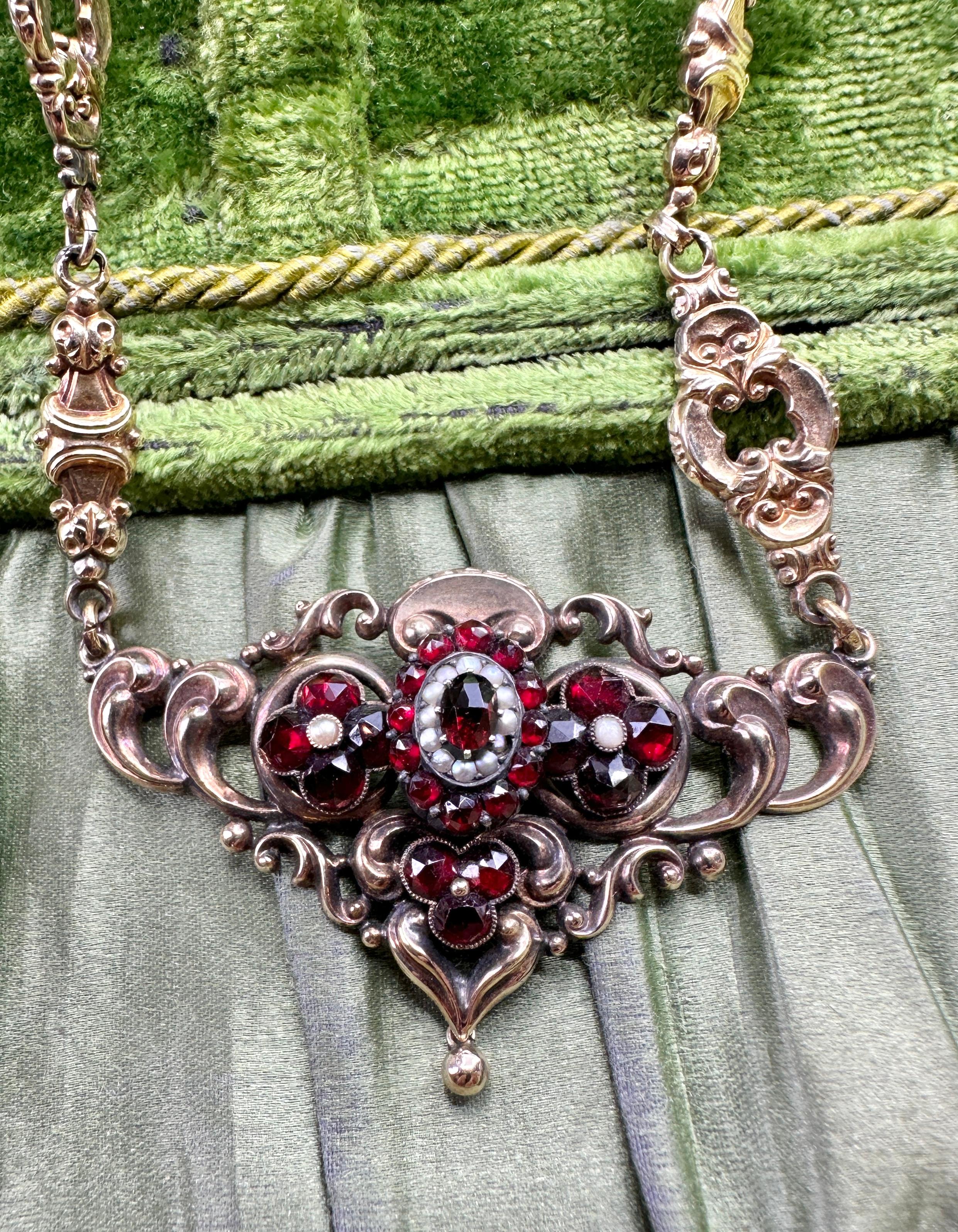 Böhmische Granatperlenkette 14 Karat Gold Viktorianische Belle Epoque CIRCA 1860 im Angebot 2