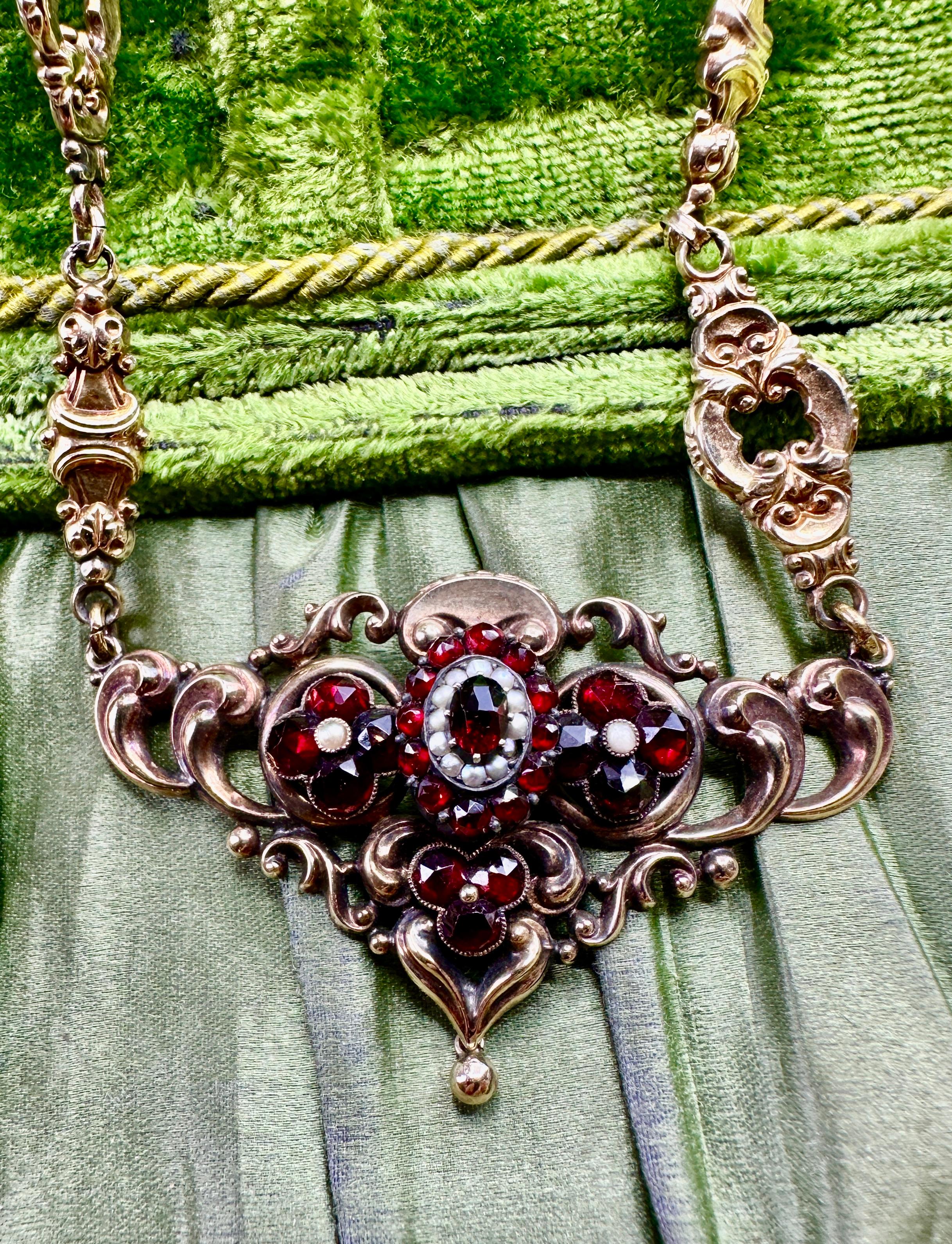 Böhmische Granatperlenkette 14 Karat Gold Viktorianische Belle Epoque CIRCA 1860 im Angebot 4