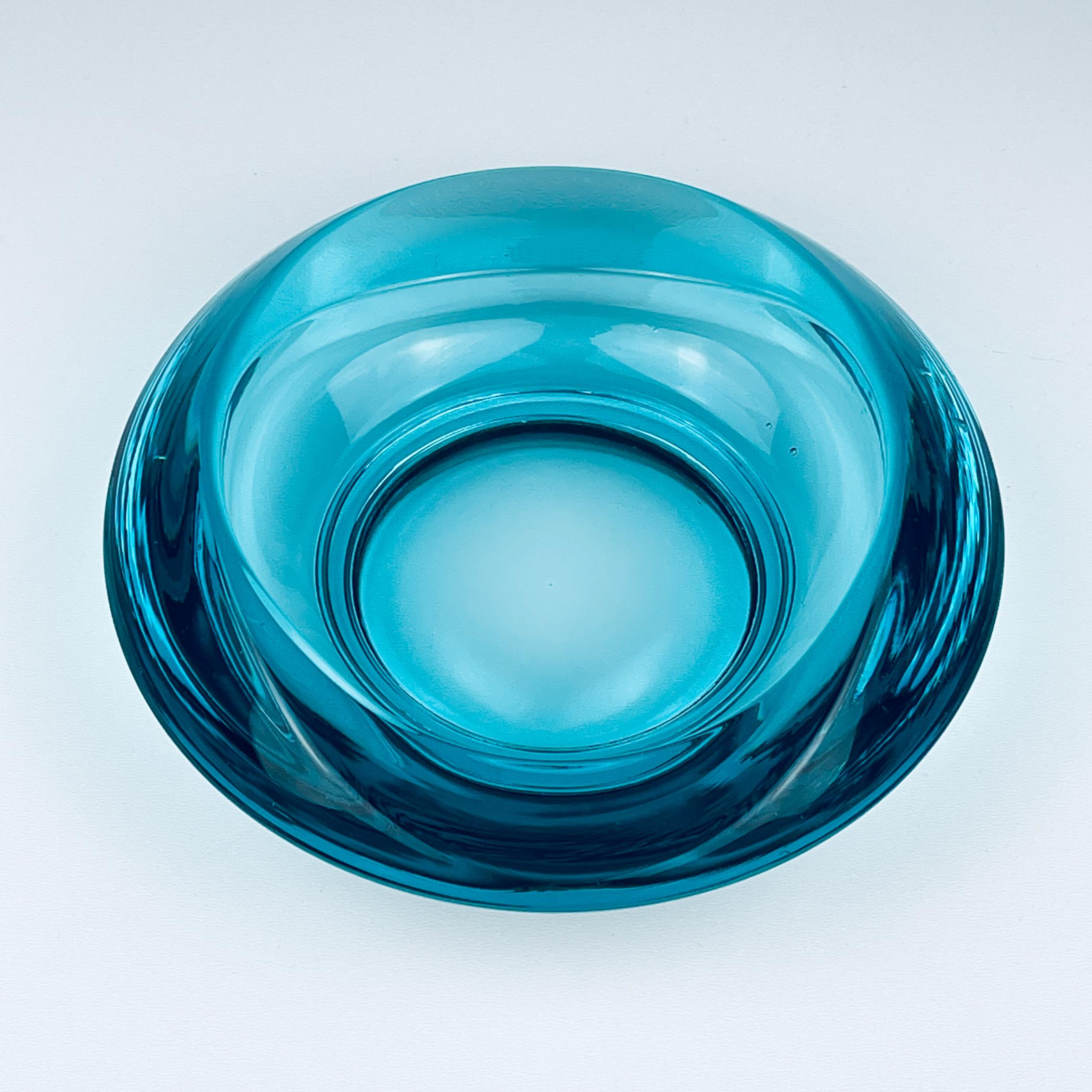 Art Glass Bohemian glass ashtray by Rudolf Jurnikl for Union Sklo, Rozice, Czech, 1962