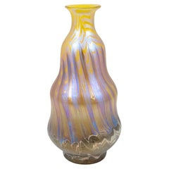 Vase en verre de Bohème Loetz circa 1900 jaune violet Art Nouveau Jugendstil signé