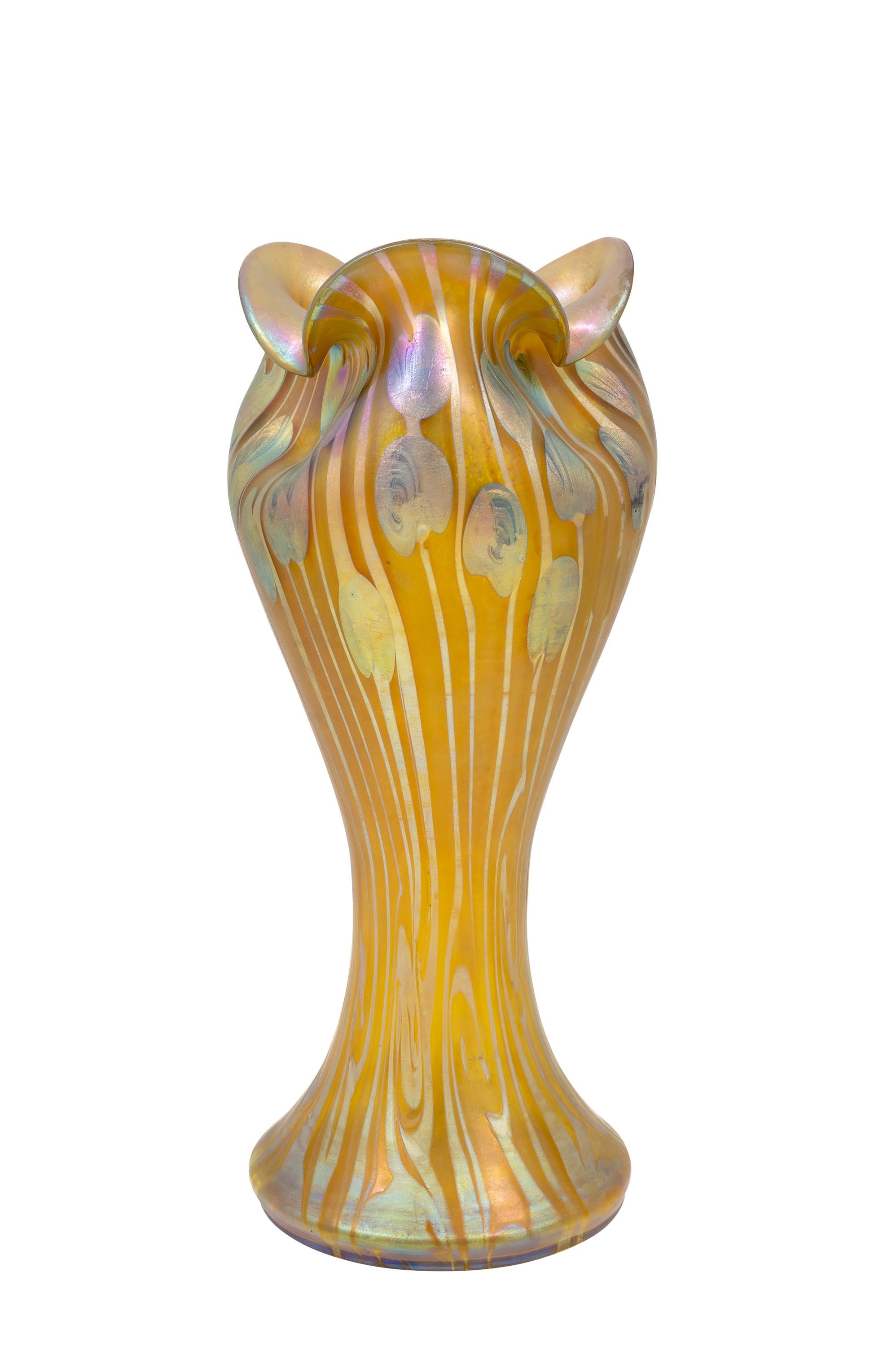 Jugendstil Bohemian Glass Vase Loetz circa 1901 Viennese Art Nouveau Yellow Gold Silver For Sale