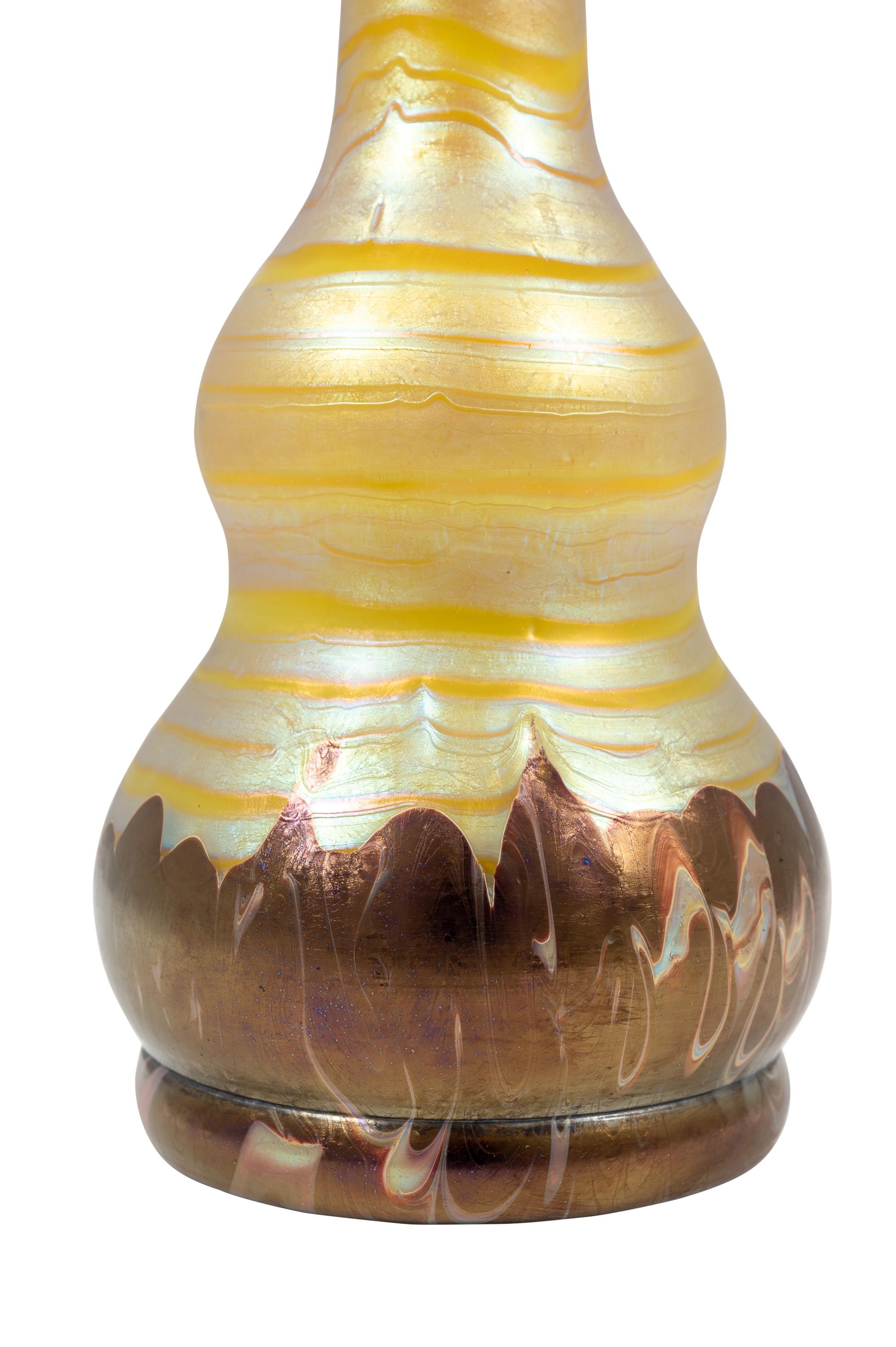 20th Century Bohemian Glass Vase Loetz PG 358 circa 1900 Art Nouveau For Sale