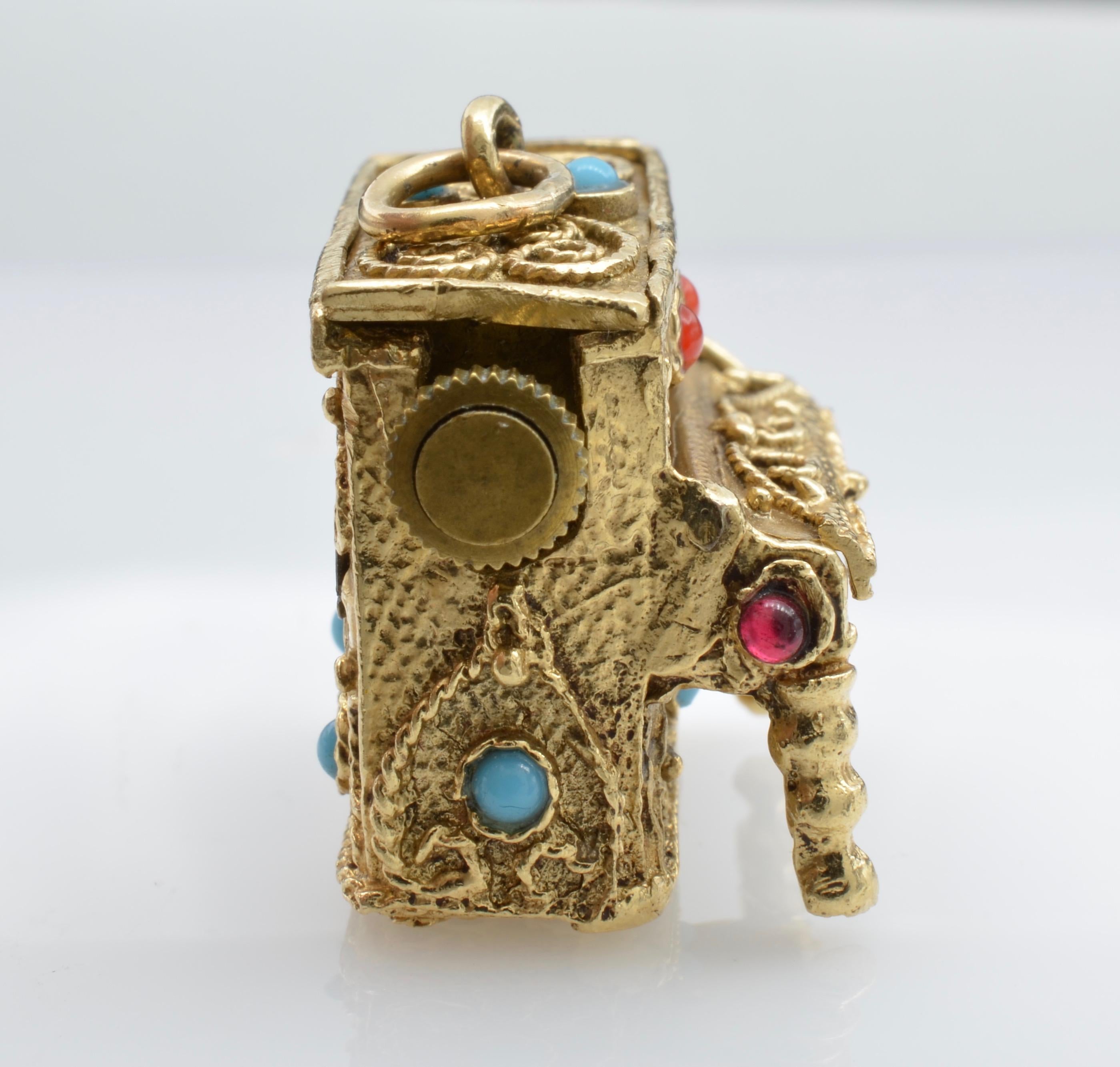 Bohemian Gold Piano Music Box Pendant 1