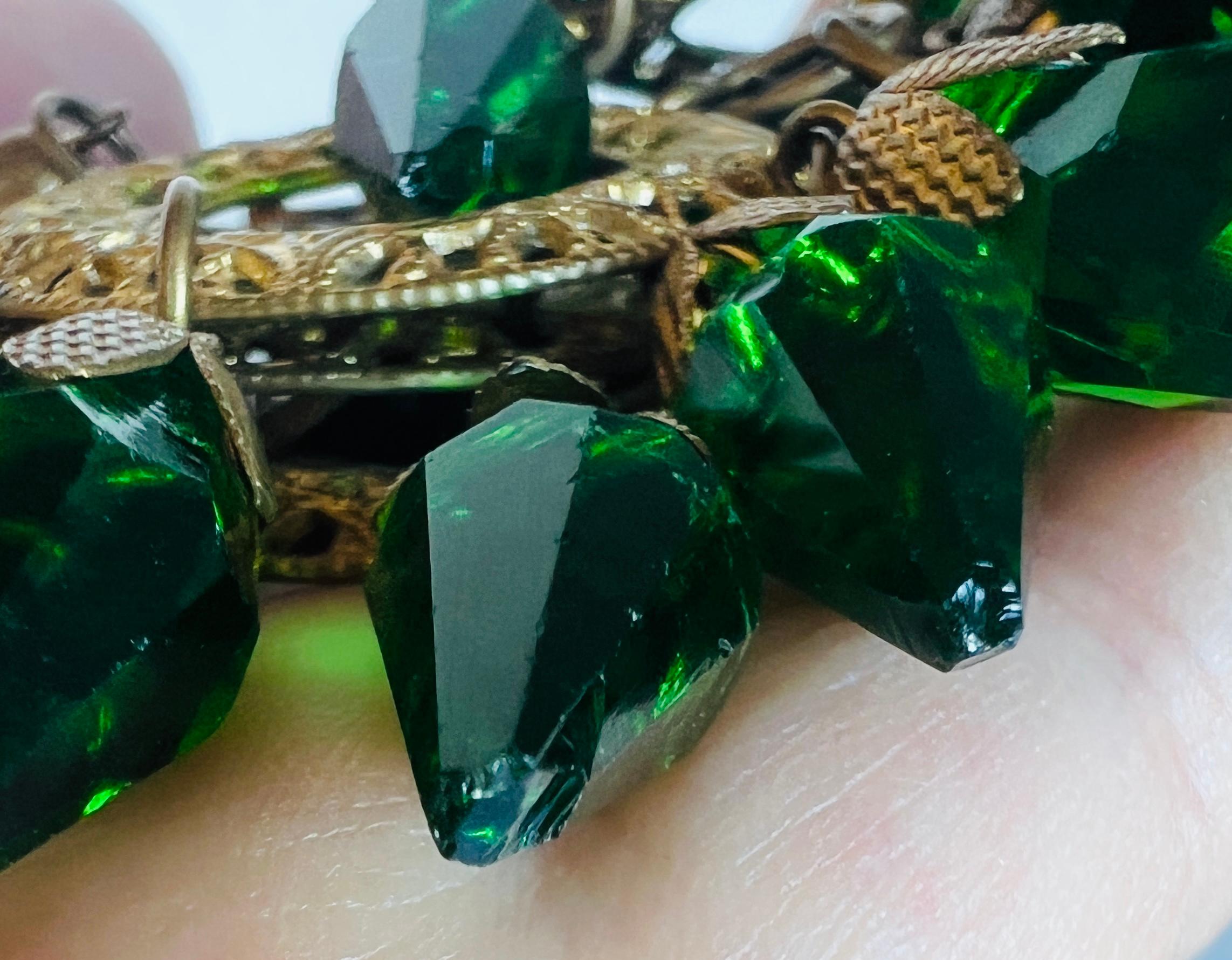 Bohemian Green Glass Dangle Choker Bib Necklace For Sale 4